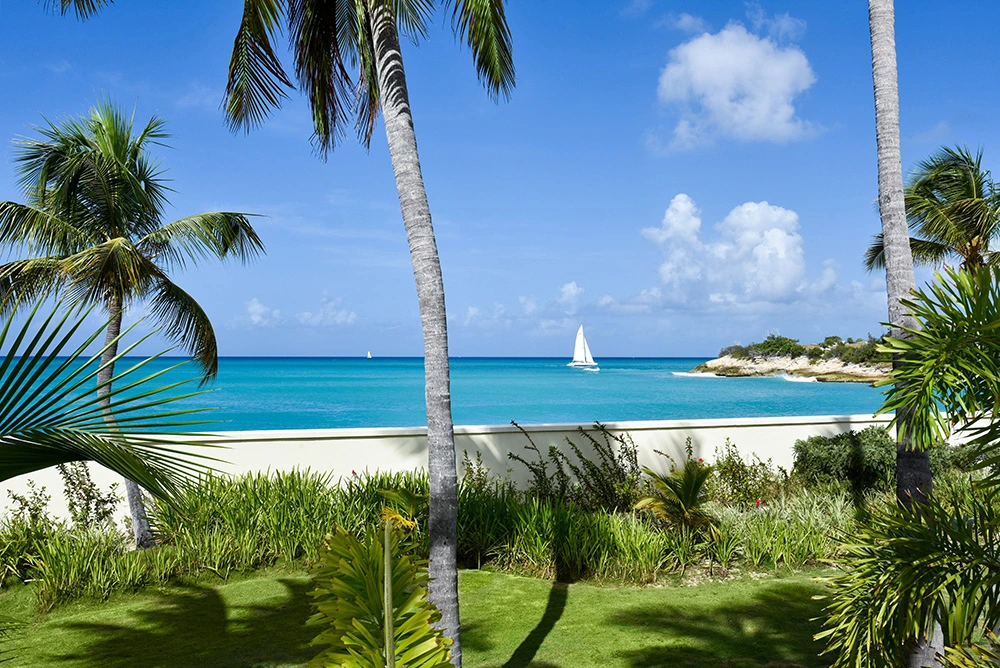 Beautiful beach in Sint Maarten