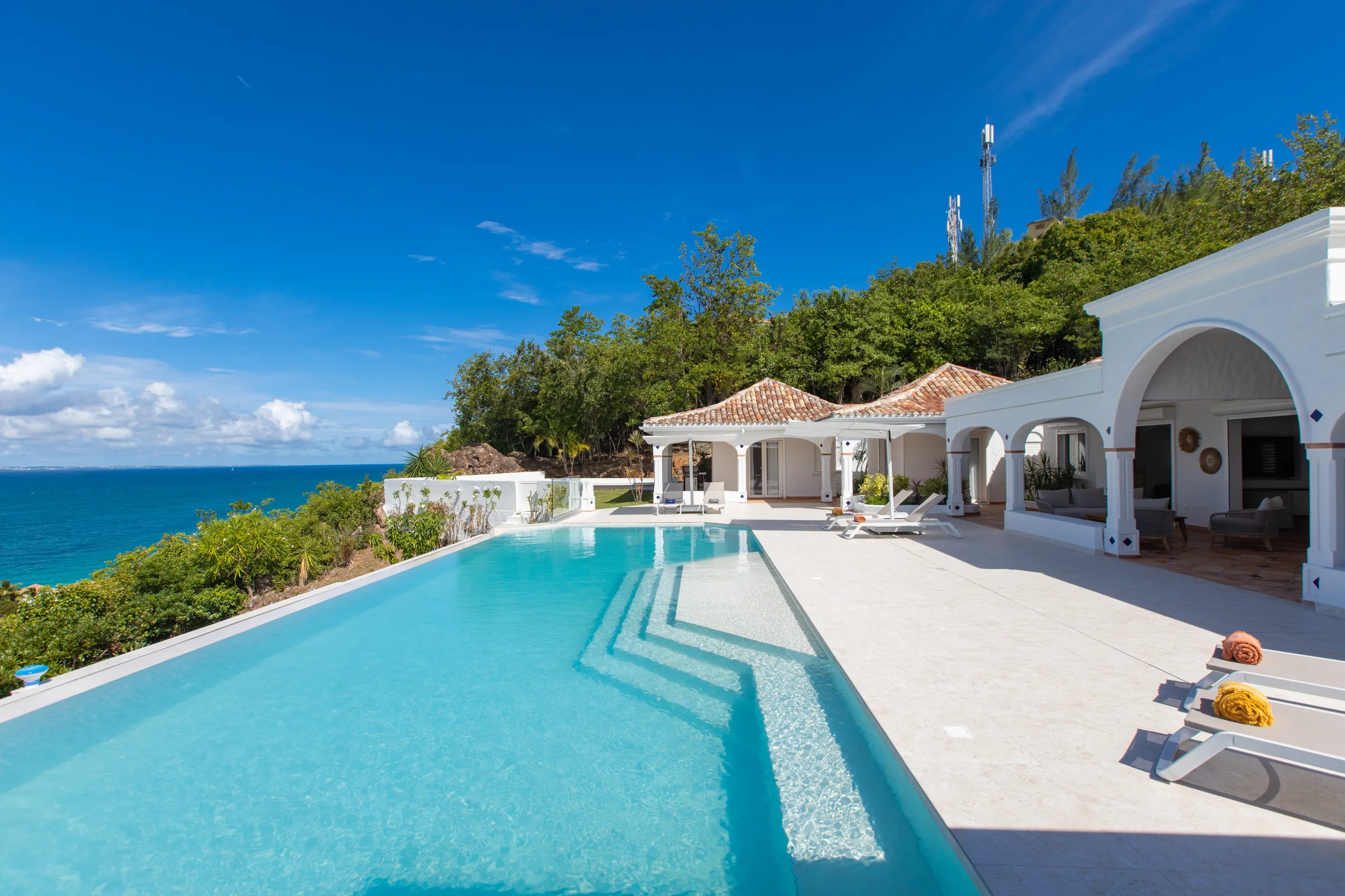 Villa Agama - Gallery image 34 of luxury villa in Sint Maarten