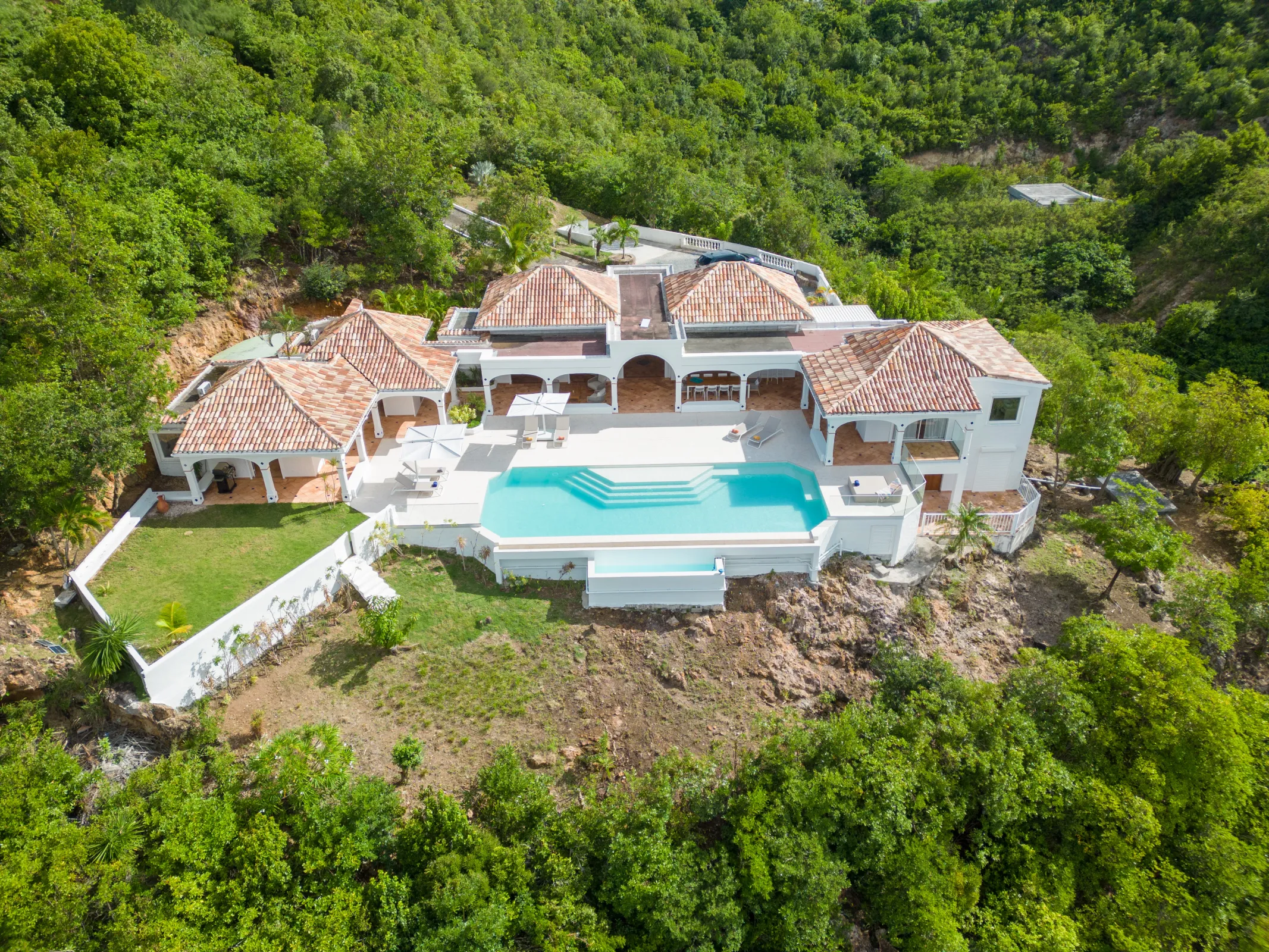 Villa Agama - Gallery image 12 of luxury villa in Sint Maarten