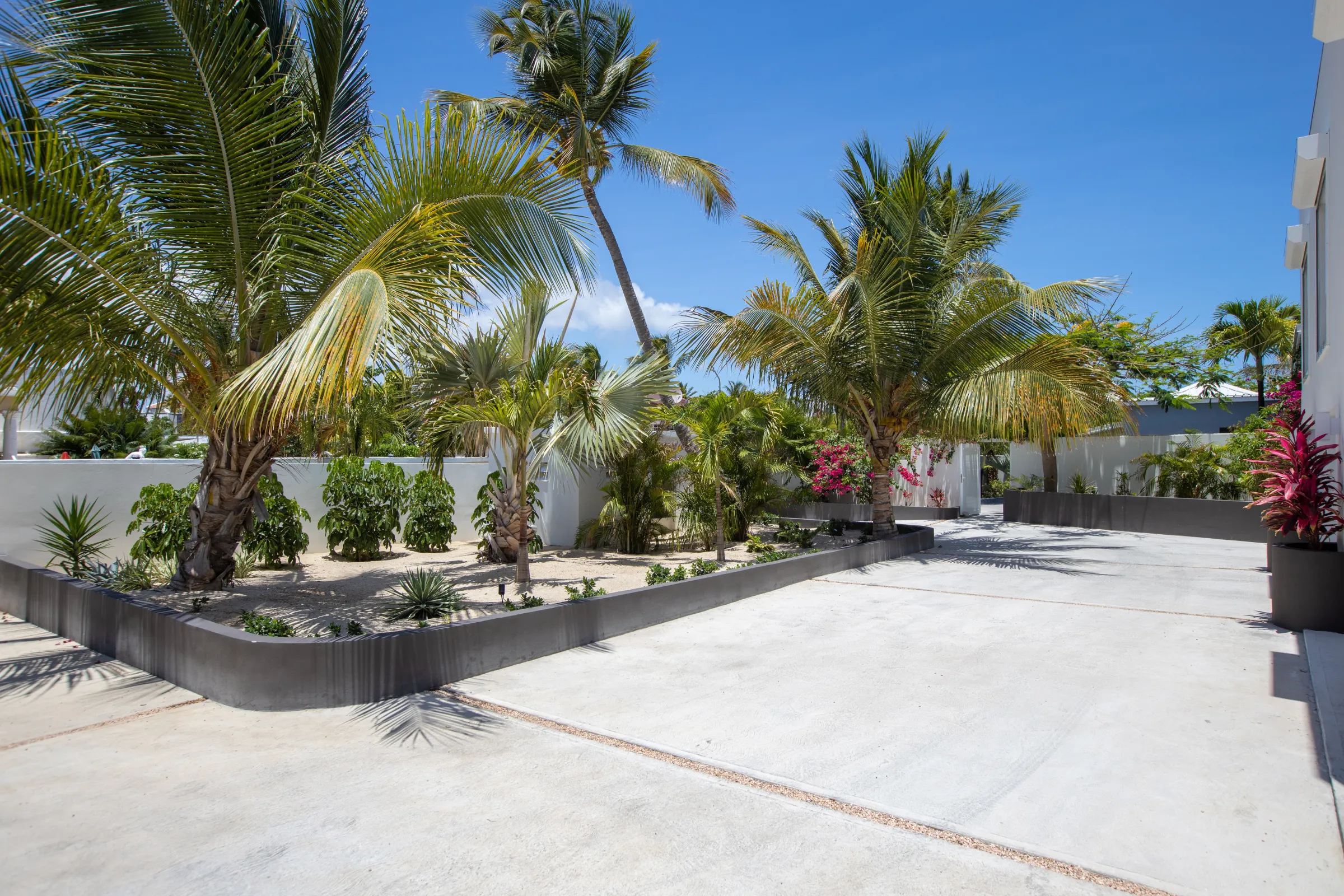 Villa Alma - Gallery image 10 of luxury villa in Sint Maarten