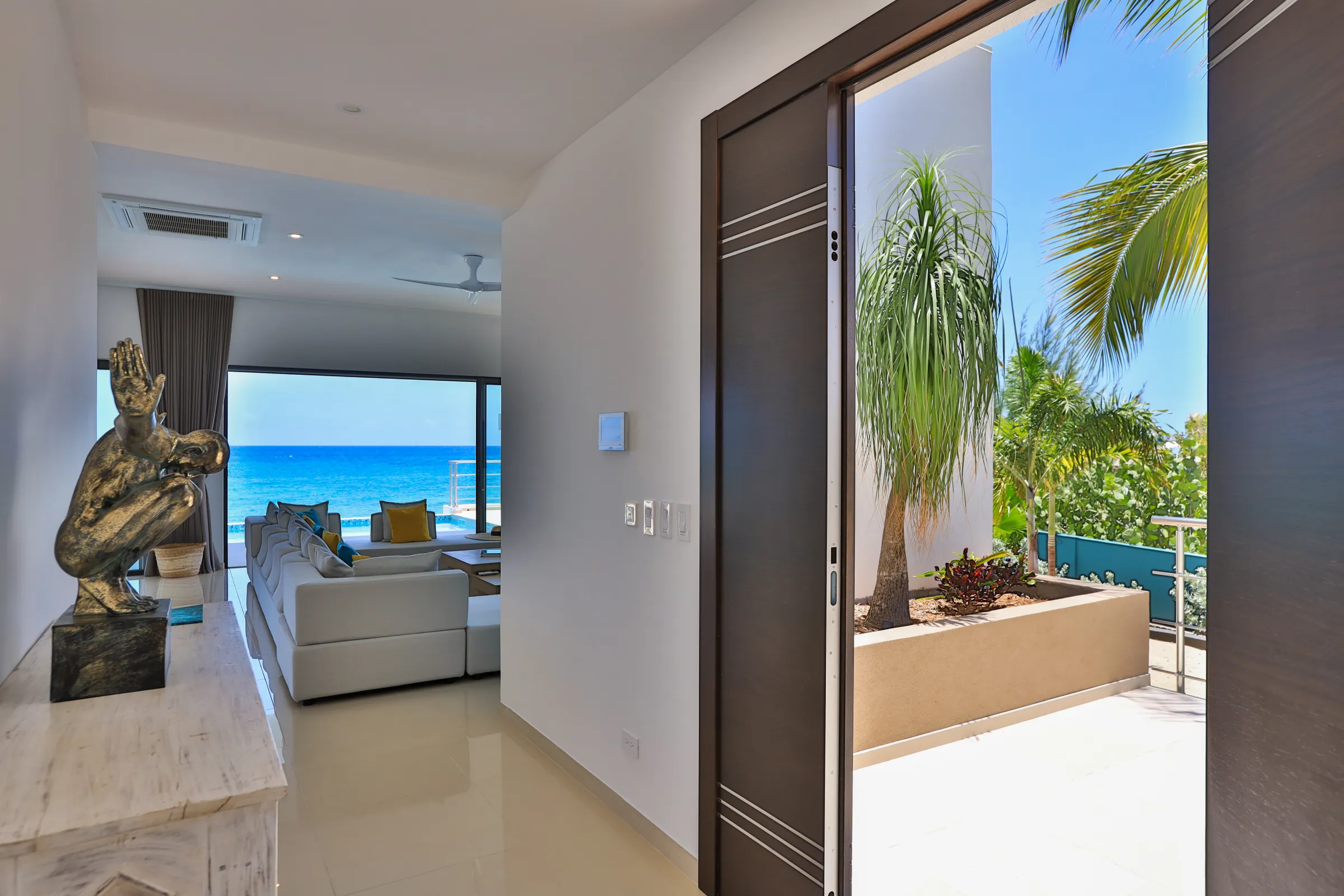 Villa Alma - Gallery image 37 of luxury villa in Sint Maarten