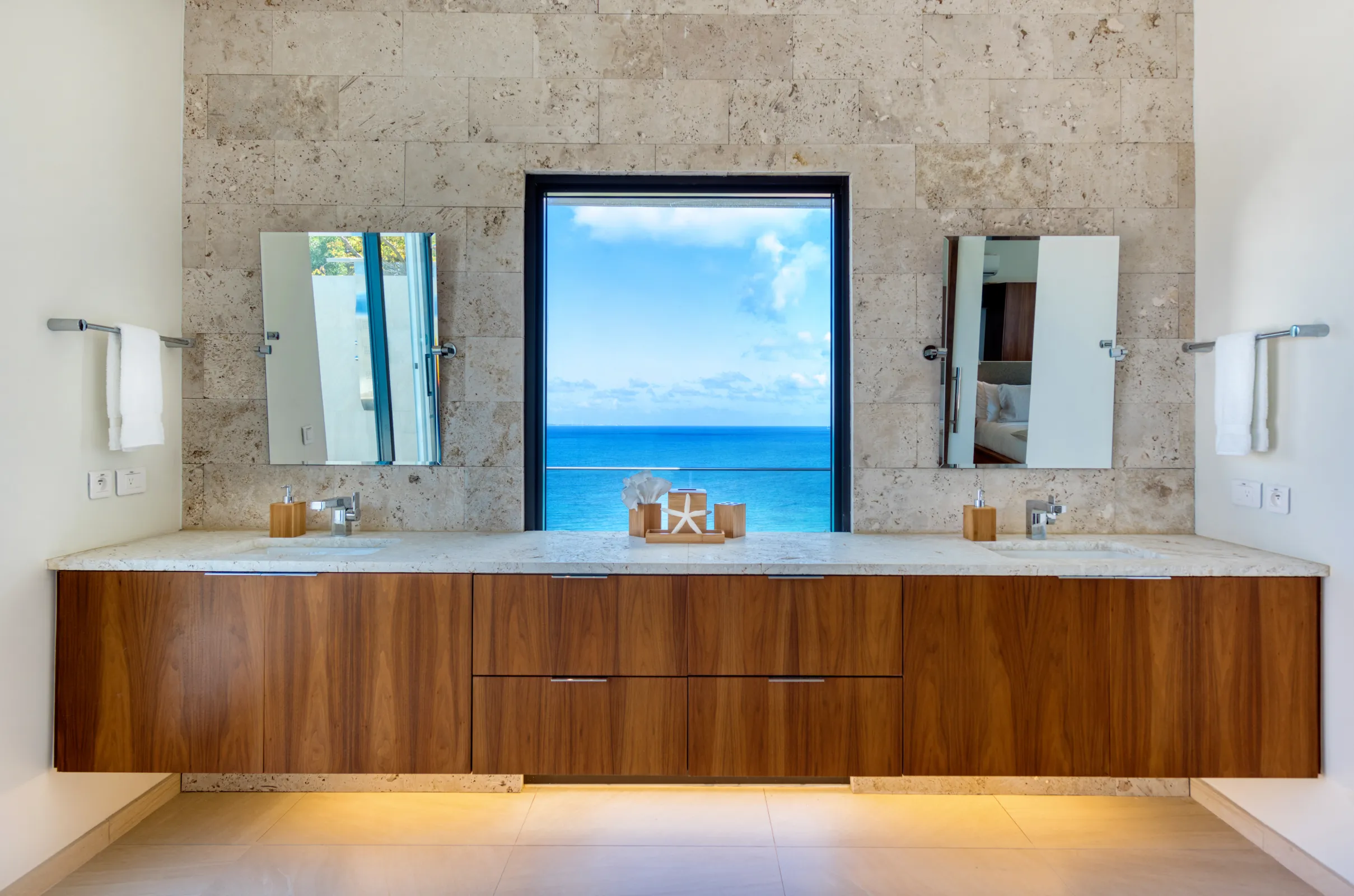 Villa Amandara - Gallery image 155 of luxury villa in Sint Maarten