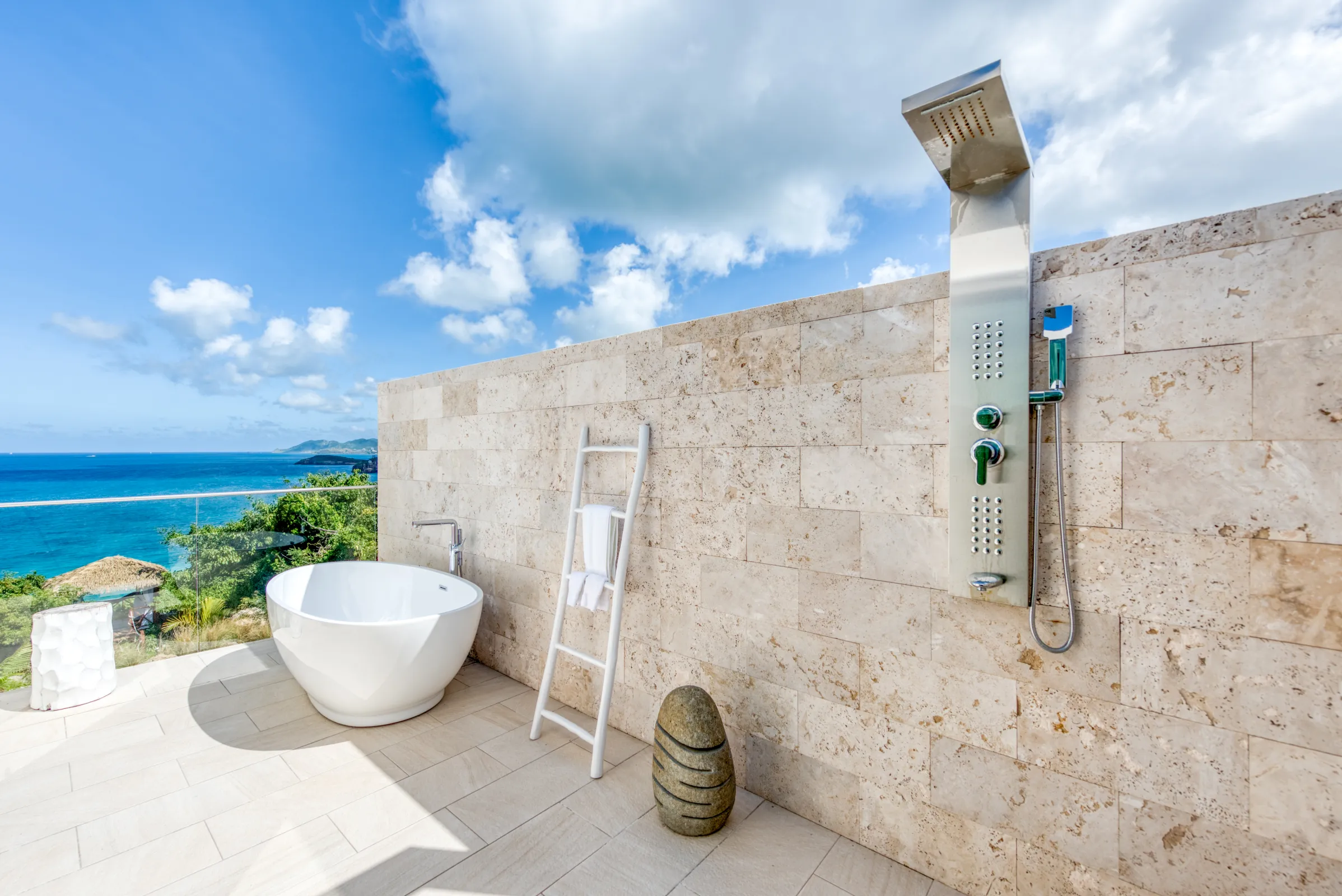 Villa Amandara - Gallery image 34 of luxury villa in Sint Maarten