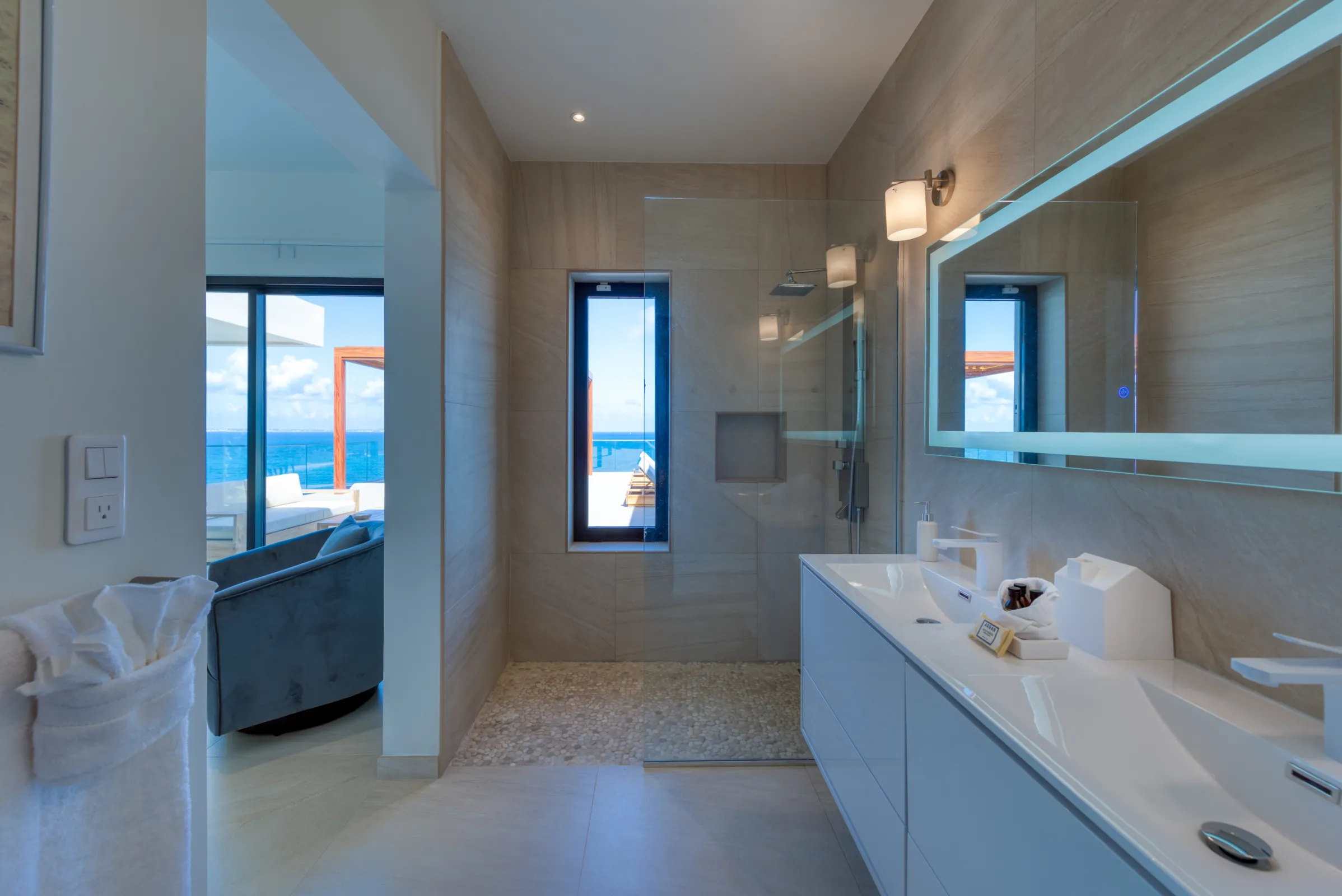 Villa Amandara - Gallery image 48 of luxury villa in Sint Maarten