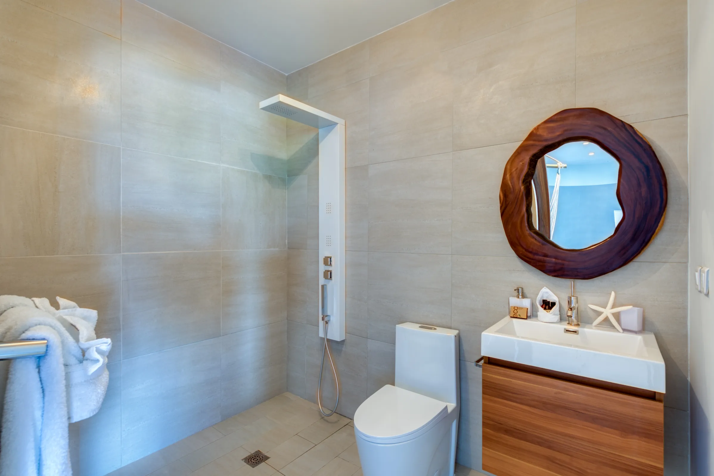 Villa Amandara - Gallery image 92 of luxury villa in Sint Maarten