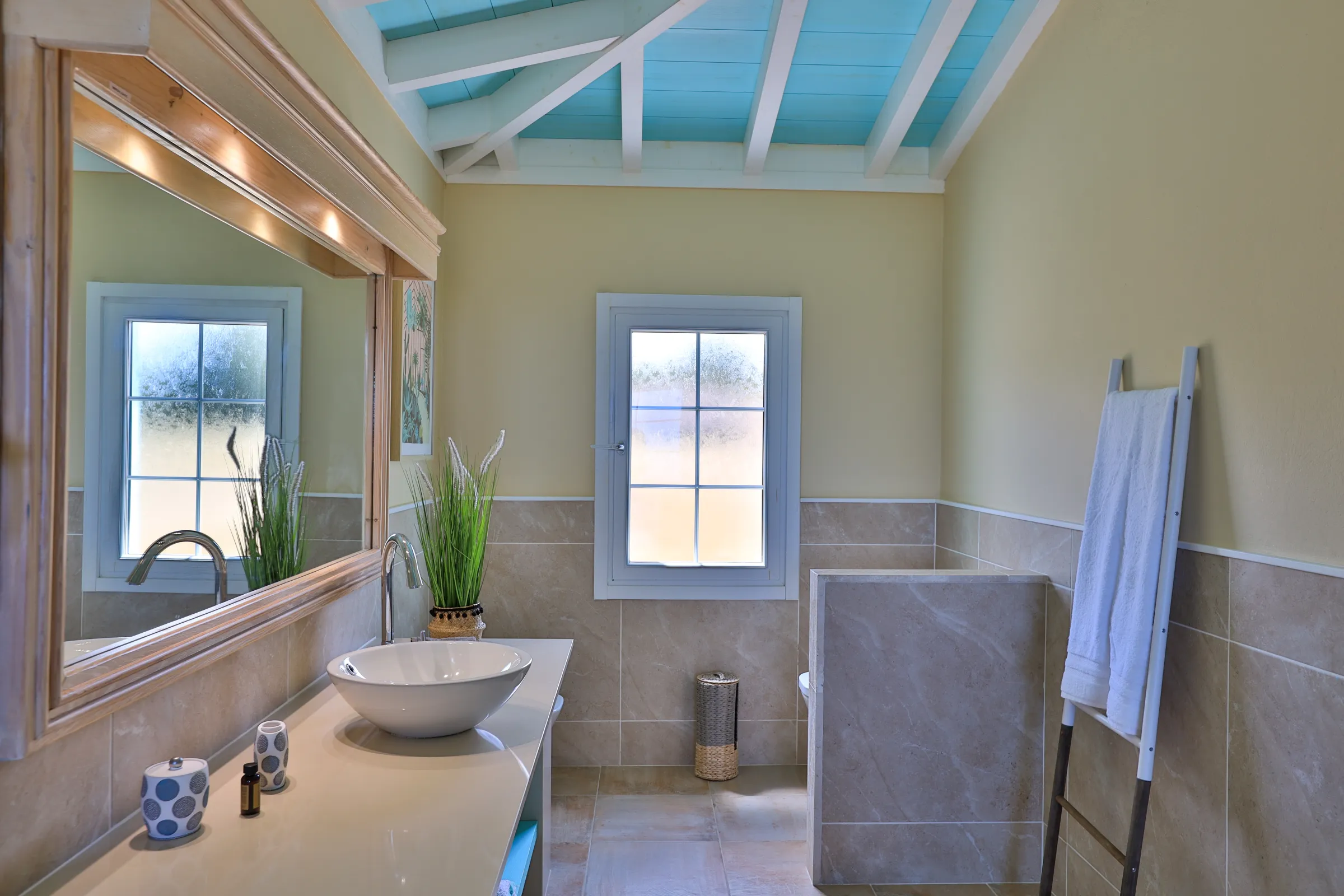 Villa Amber - Gallery image 10 of luxury villa in Sint Maarten