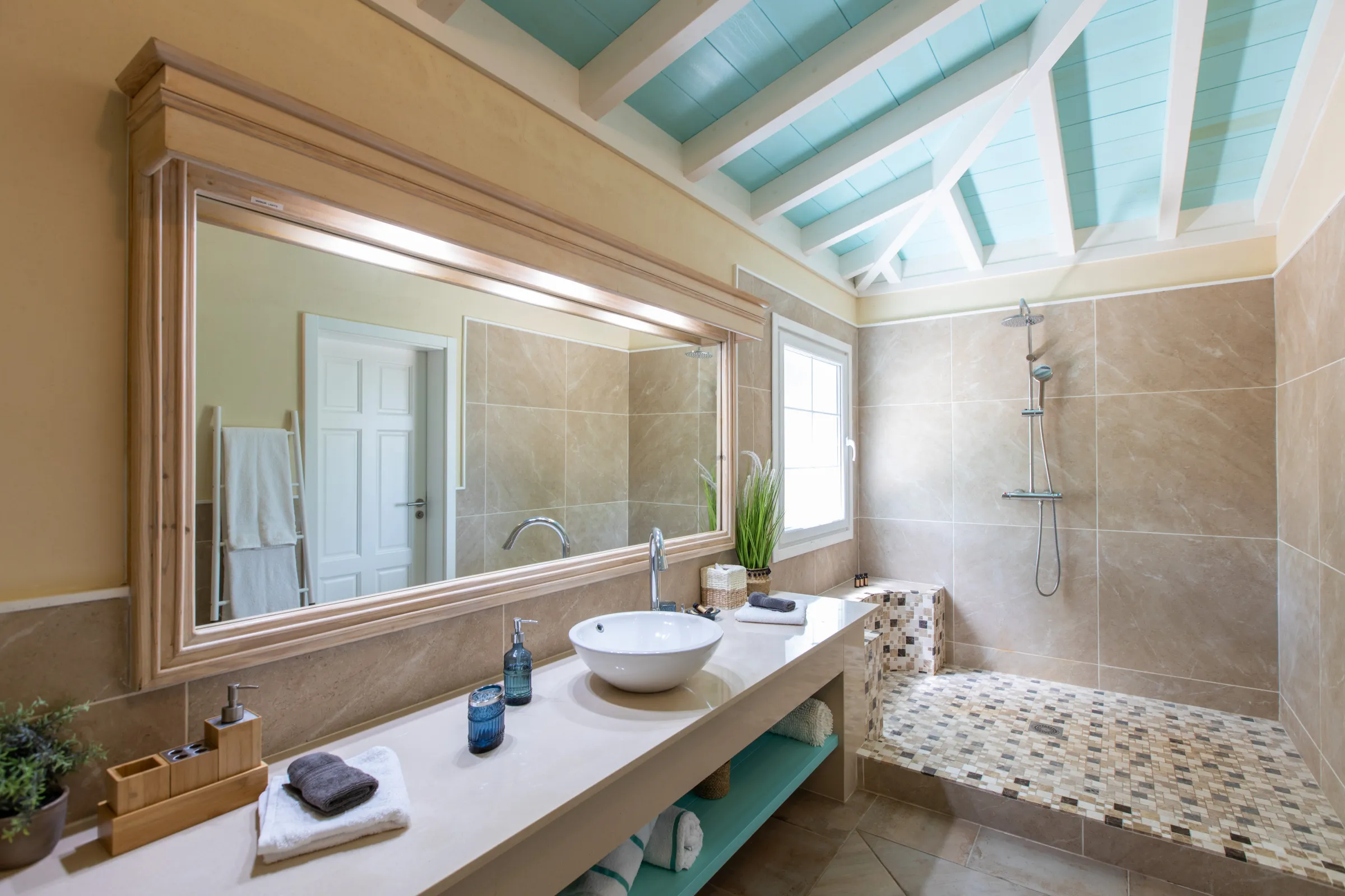 Villa Amber - Gallery image 22 of luxury villa in Sint Maarten