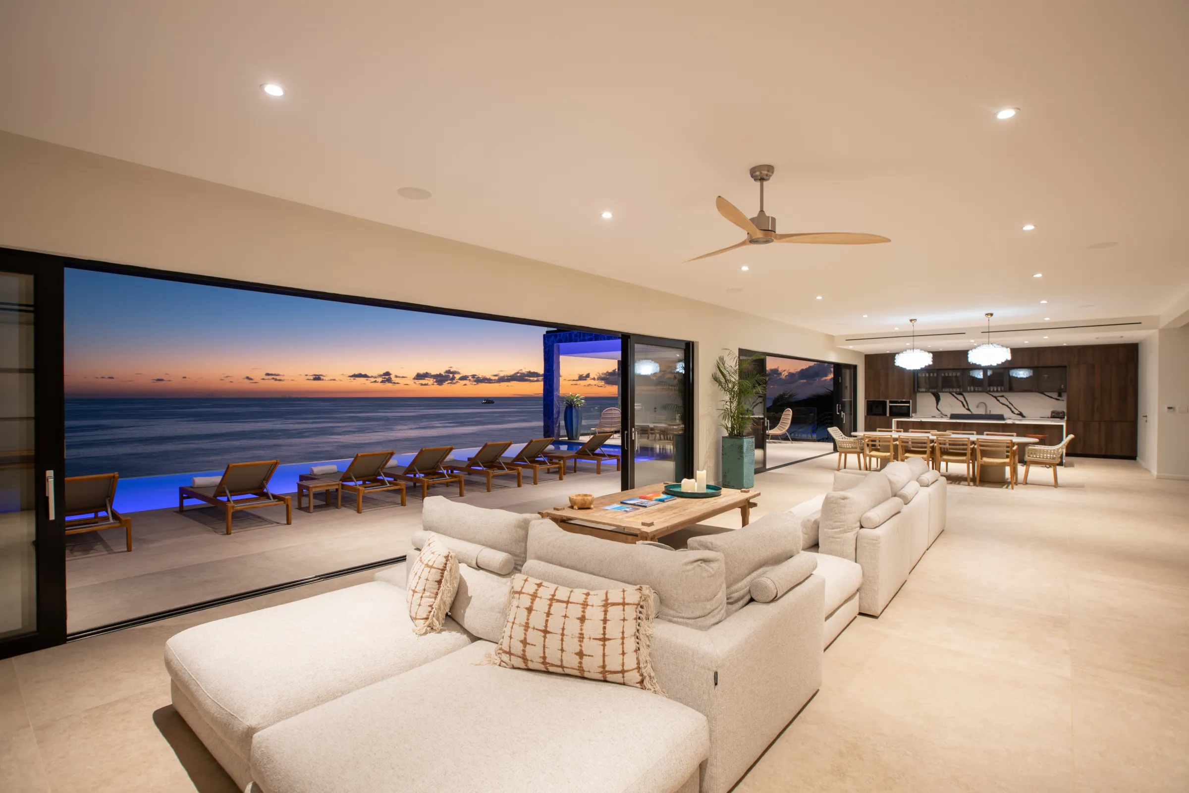 Villa Aqua Dream - Gallery image 103 of luxury villa in Sint Maarten