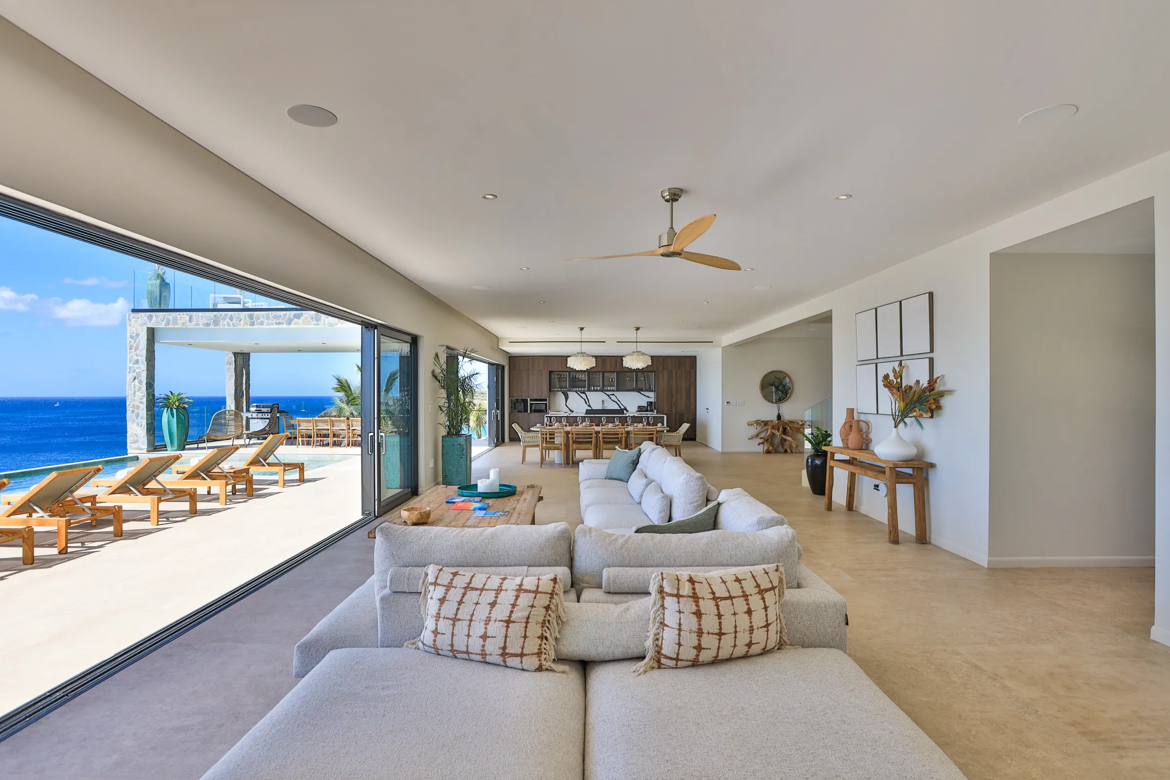 Villa Aqua Dream - Gallery image 45 of luxury villa in Sint Maarten