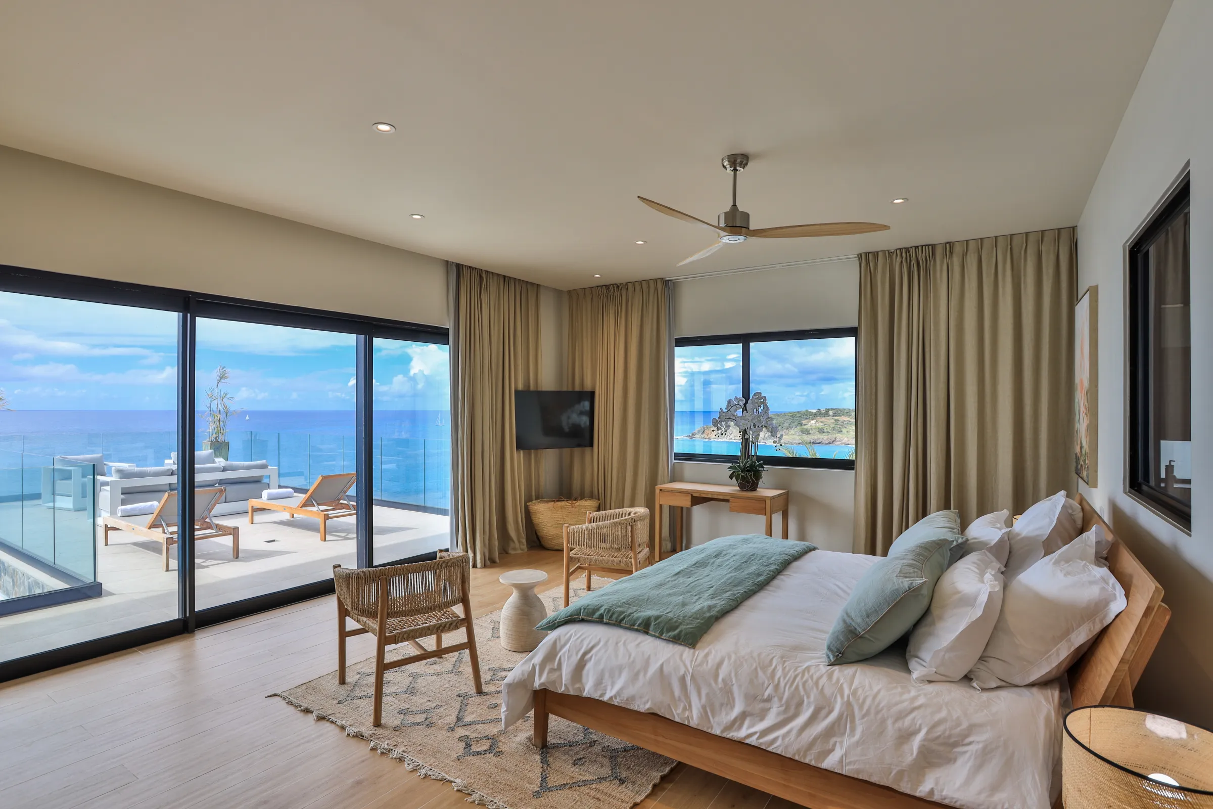 Villa Aqua Dream - Gallery image 5 of luxury villa in Sint Maarten