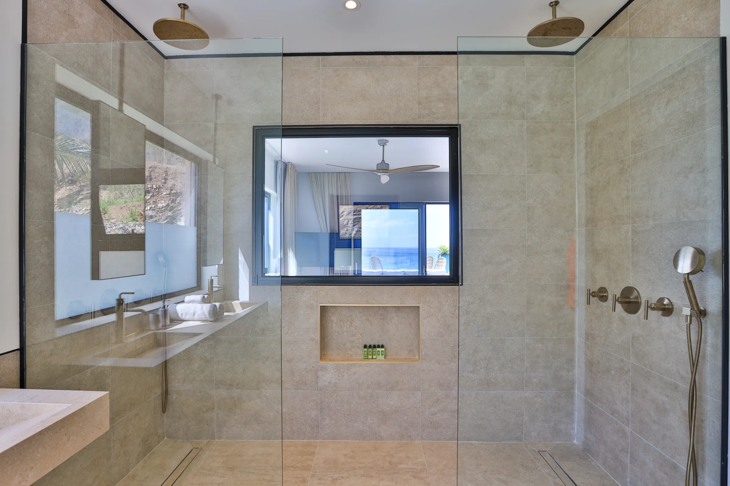 Villa Aqua Dream - Gallery image 62 of luxury villa in Sint Maarten