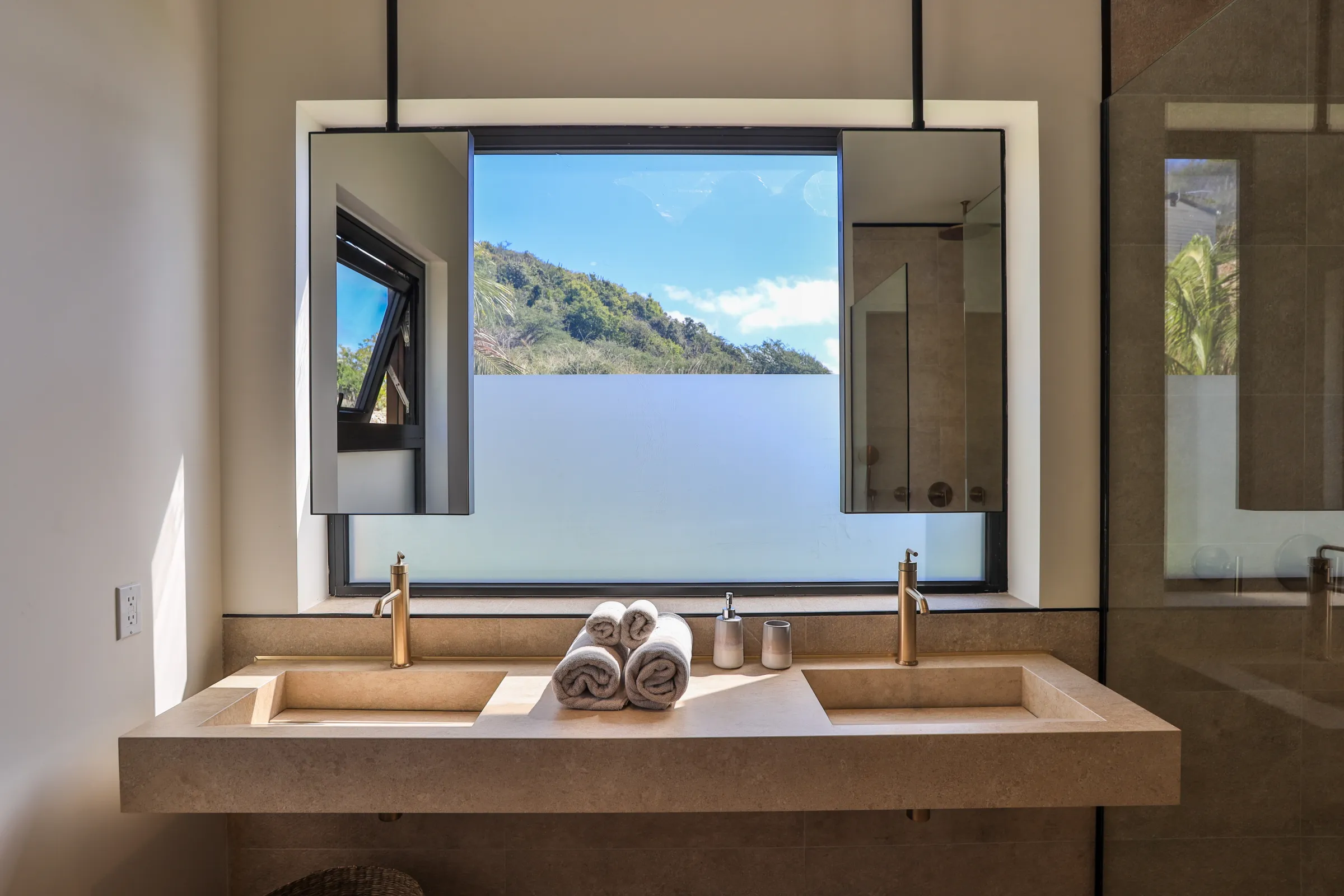 Villa Aqua Dream - Gallery image 64 of luxury villa in Sint Maarten