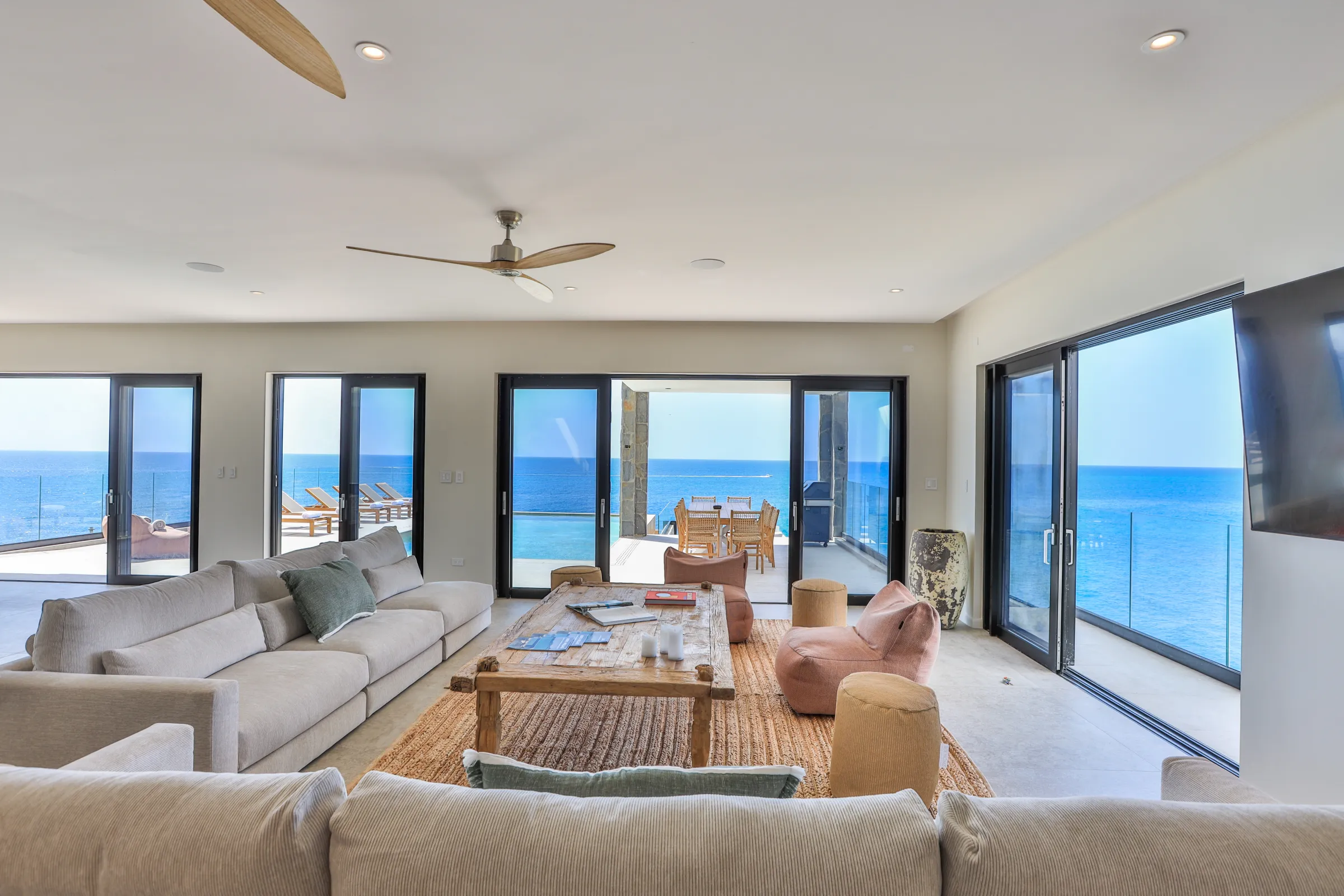 Villa Aqua Vista - Gallery image 94 of luxury villa in Sint Maarten