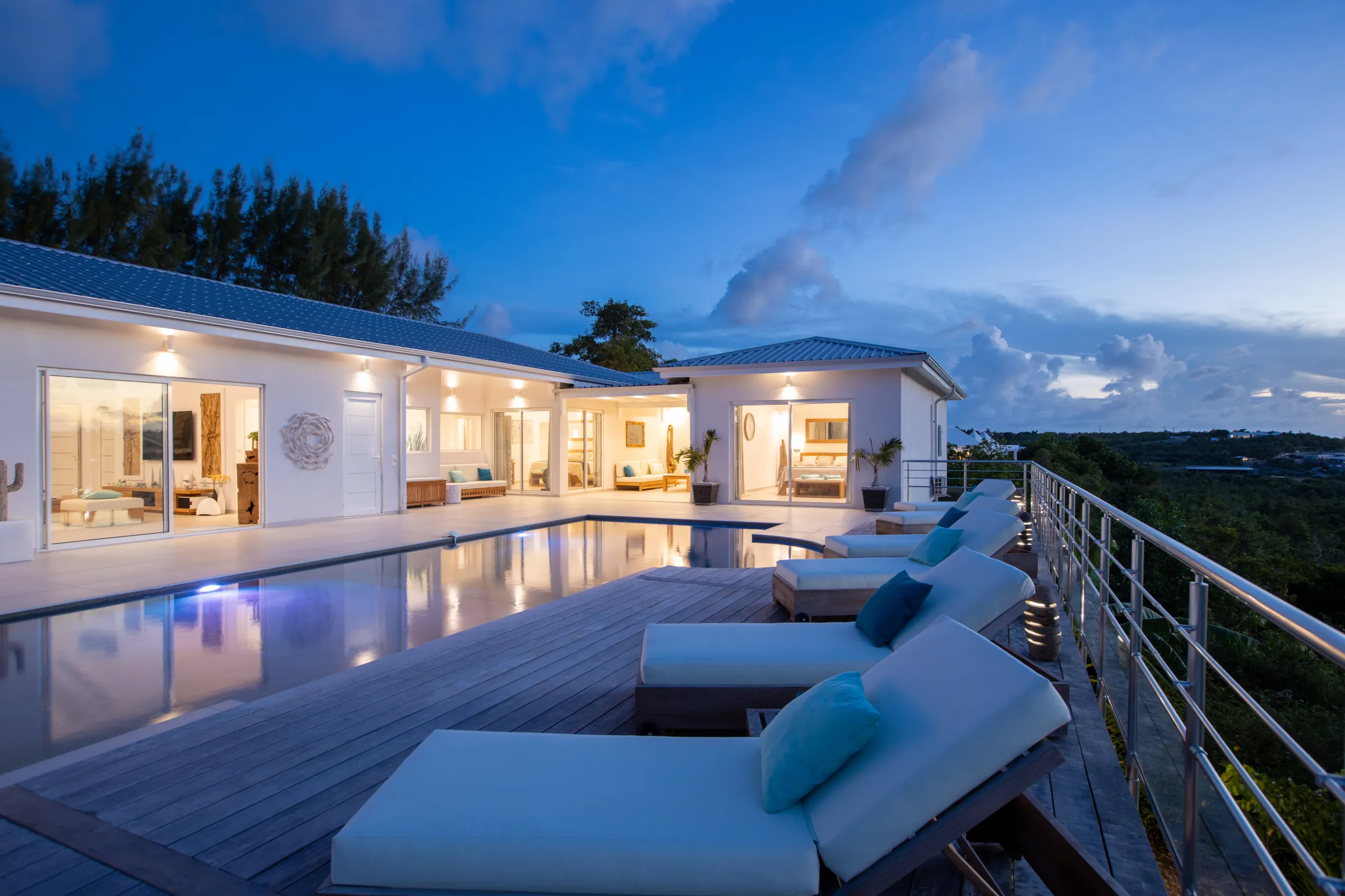 Villa Azur Dream - Gallery image 16 of luxury villa in Sint Maarten