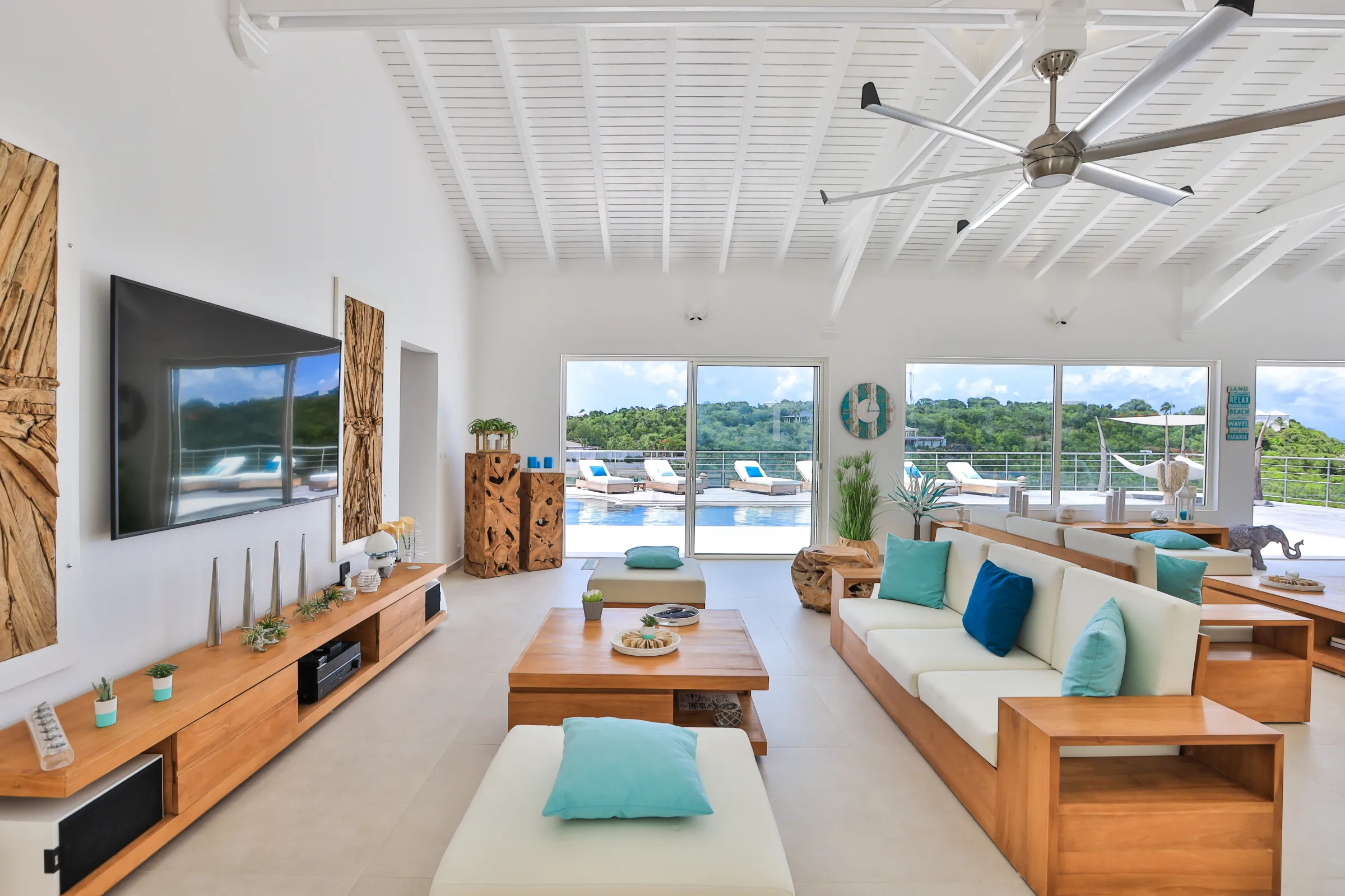 Villa Azur Dream - Gallery image 35 of luxury villa in Sint Maarten