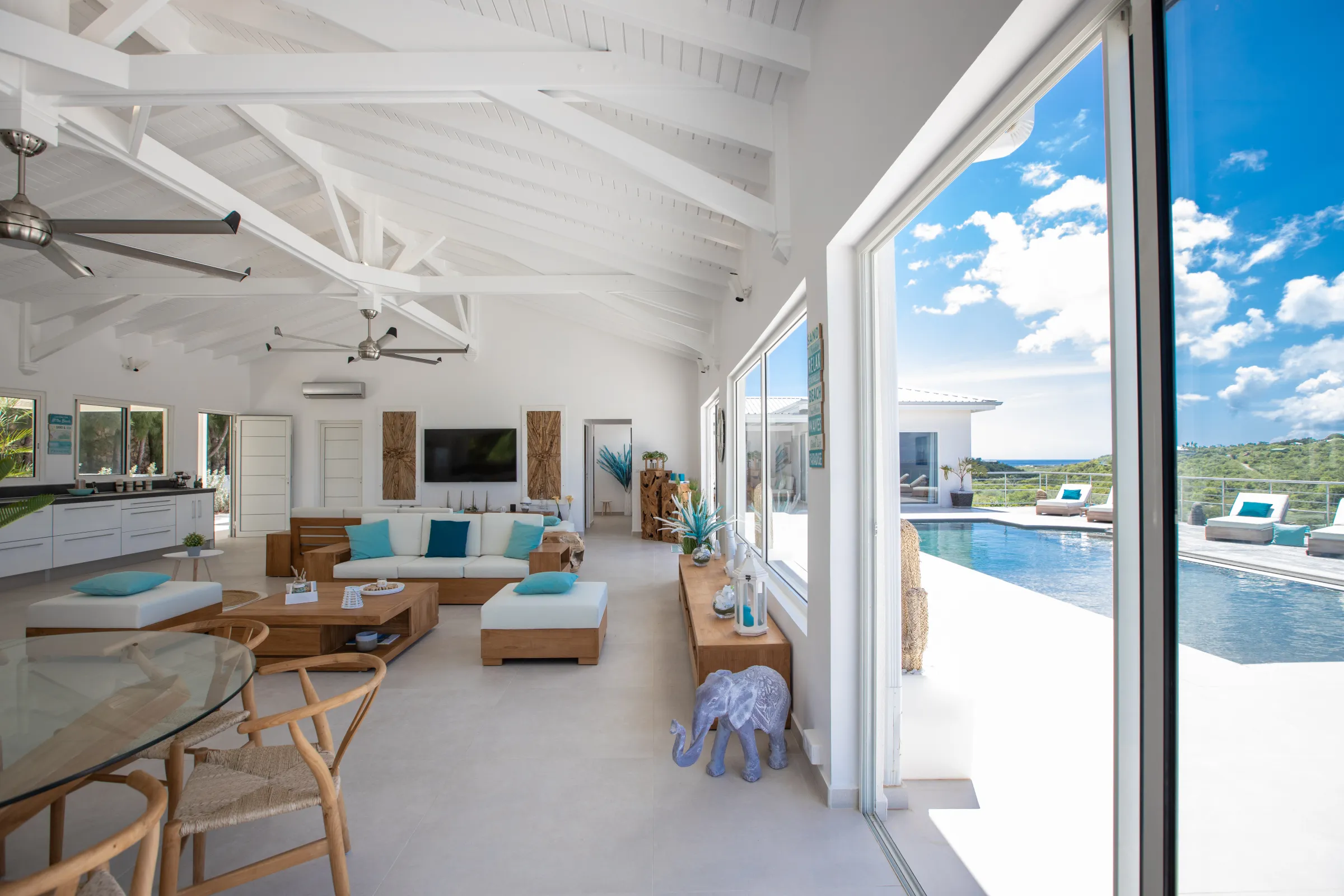 Villa Azur Dream - Gallery image 45 of luxury villa in Sint Maarten