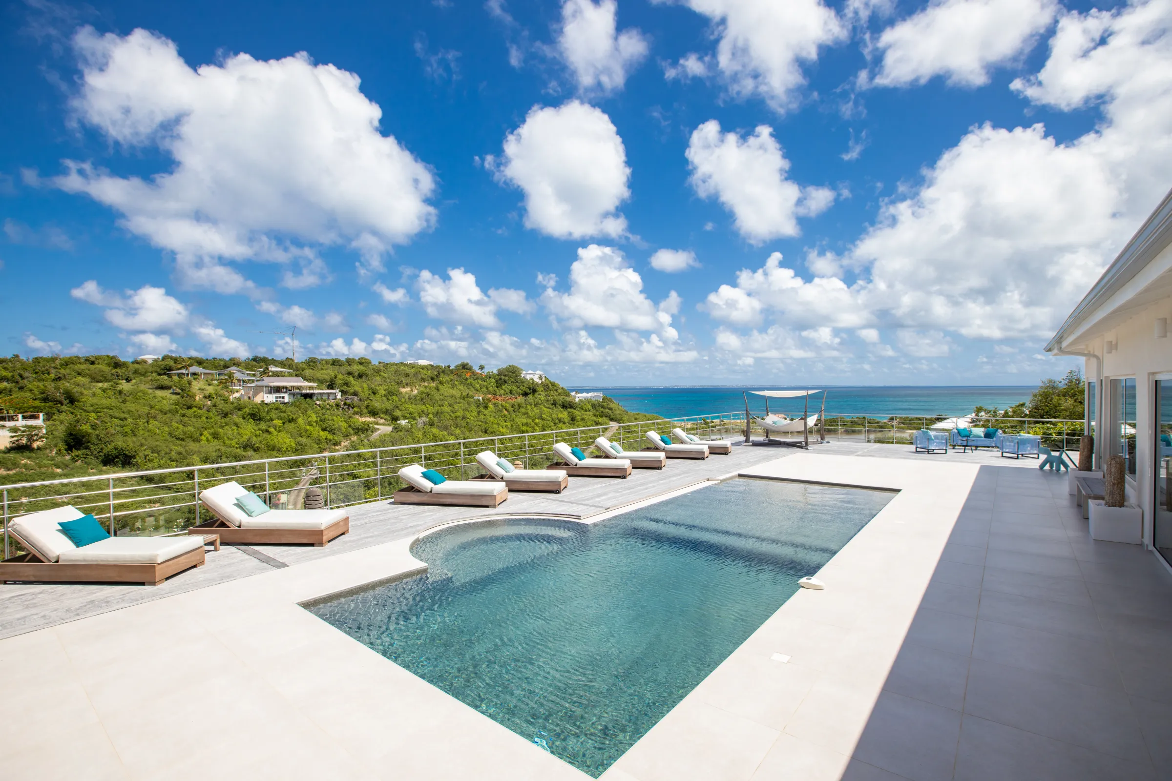Villa Azur Dream - Gallery image 77 of luxury villa in Sint Maarten
