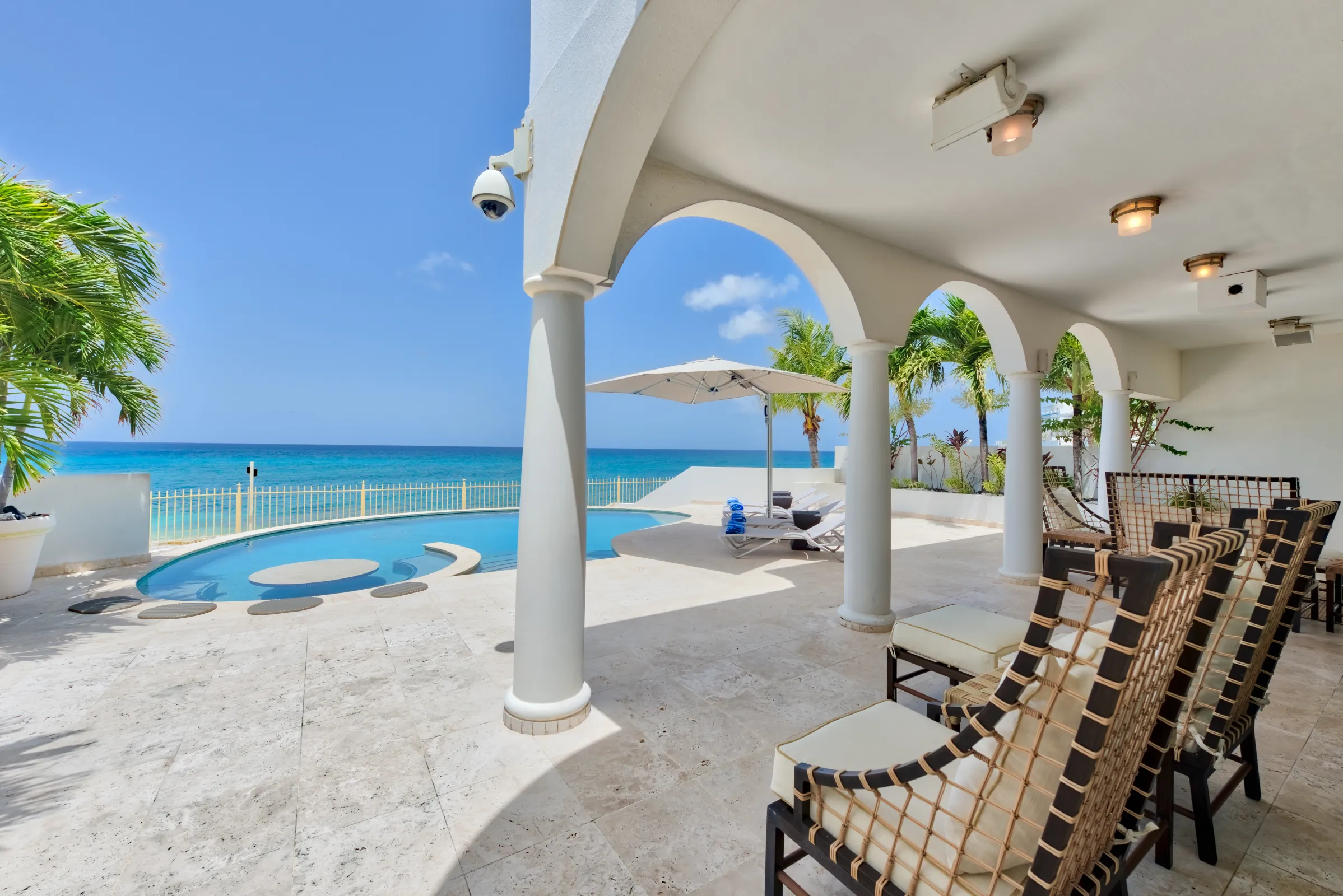 Villa Bahari - Main view of luxury villa in Sint Maarten