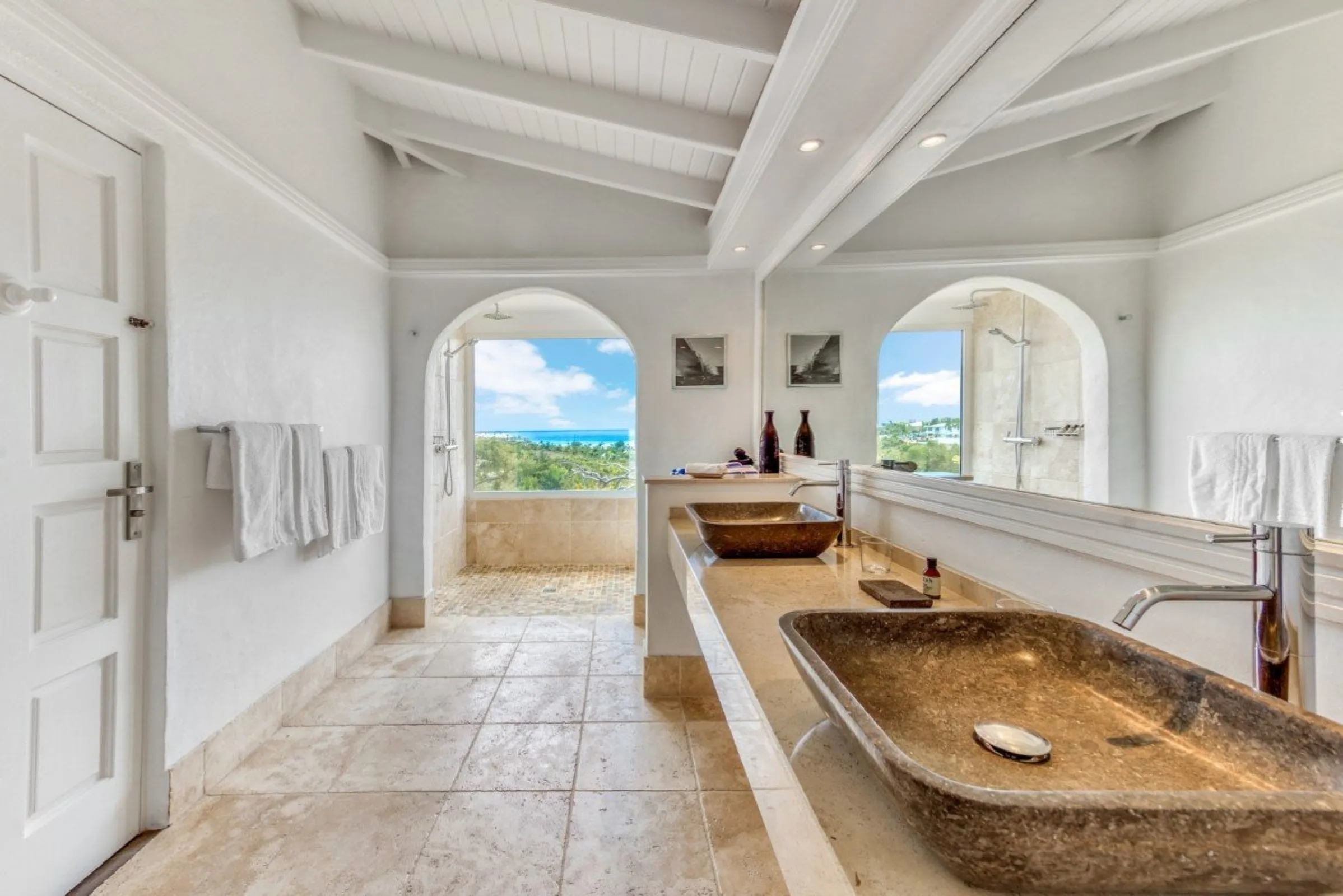 Villa Belle Fontaine - Gallery image 38 of luxury villa in Sint Maarten