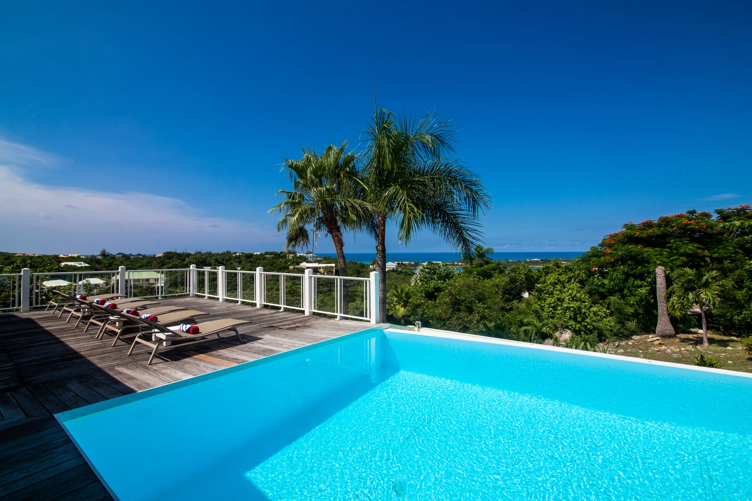 Villa Callisto - Gallery image 2 of luxury villa in Sint Maarten