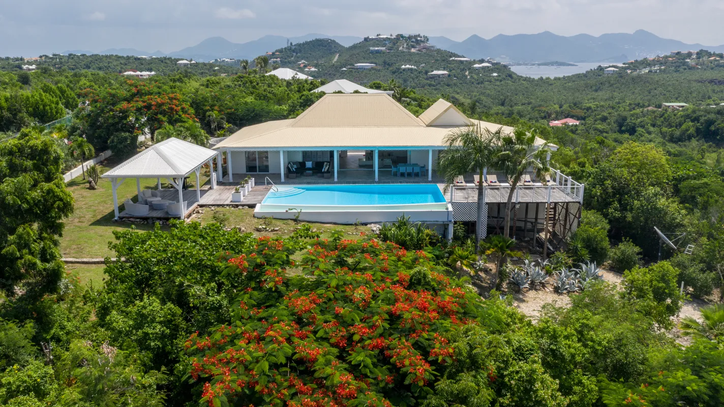 Villa Callisto: Aerial view of a villa with a private swimming pool, sun terrace, and lush landscape
