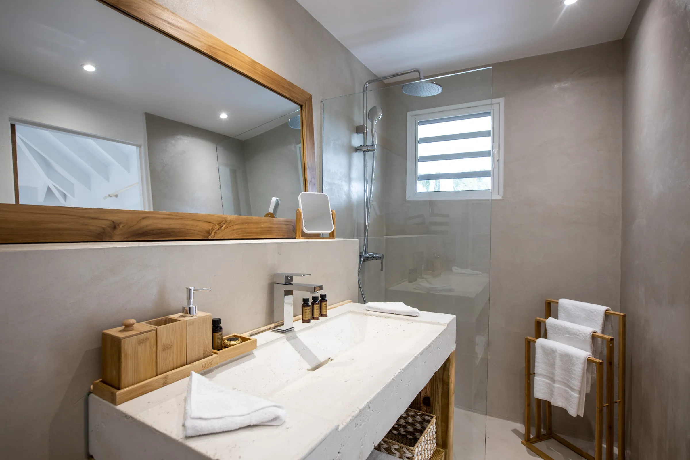 Villa Coco Paillette - Gallery image 92 of luxury villa in Sint Maarten