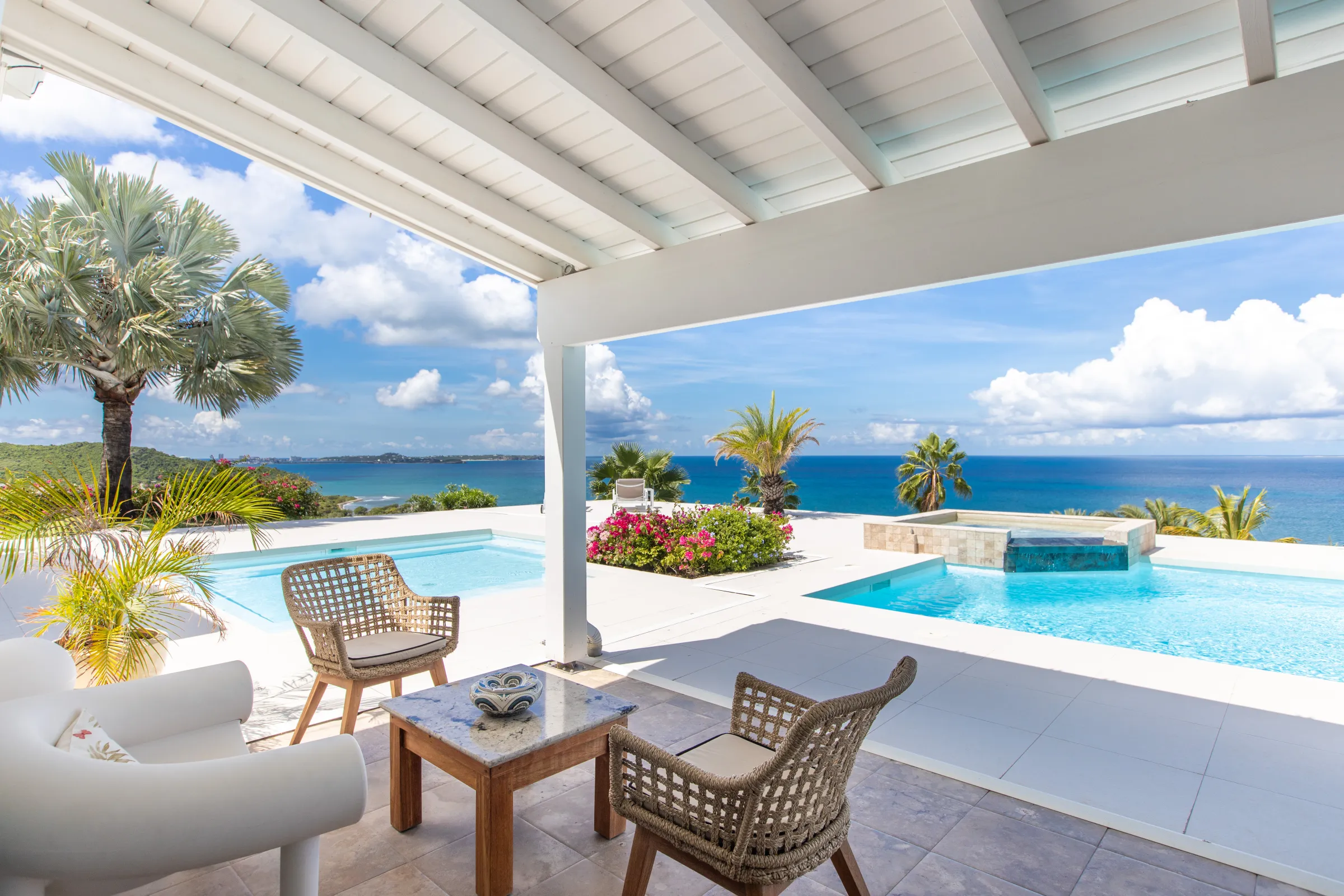 Villa Dreamin Blue - Gallery image 16 of luxury villa in Sint Maarten
