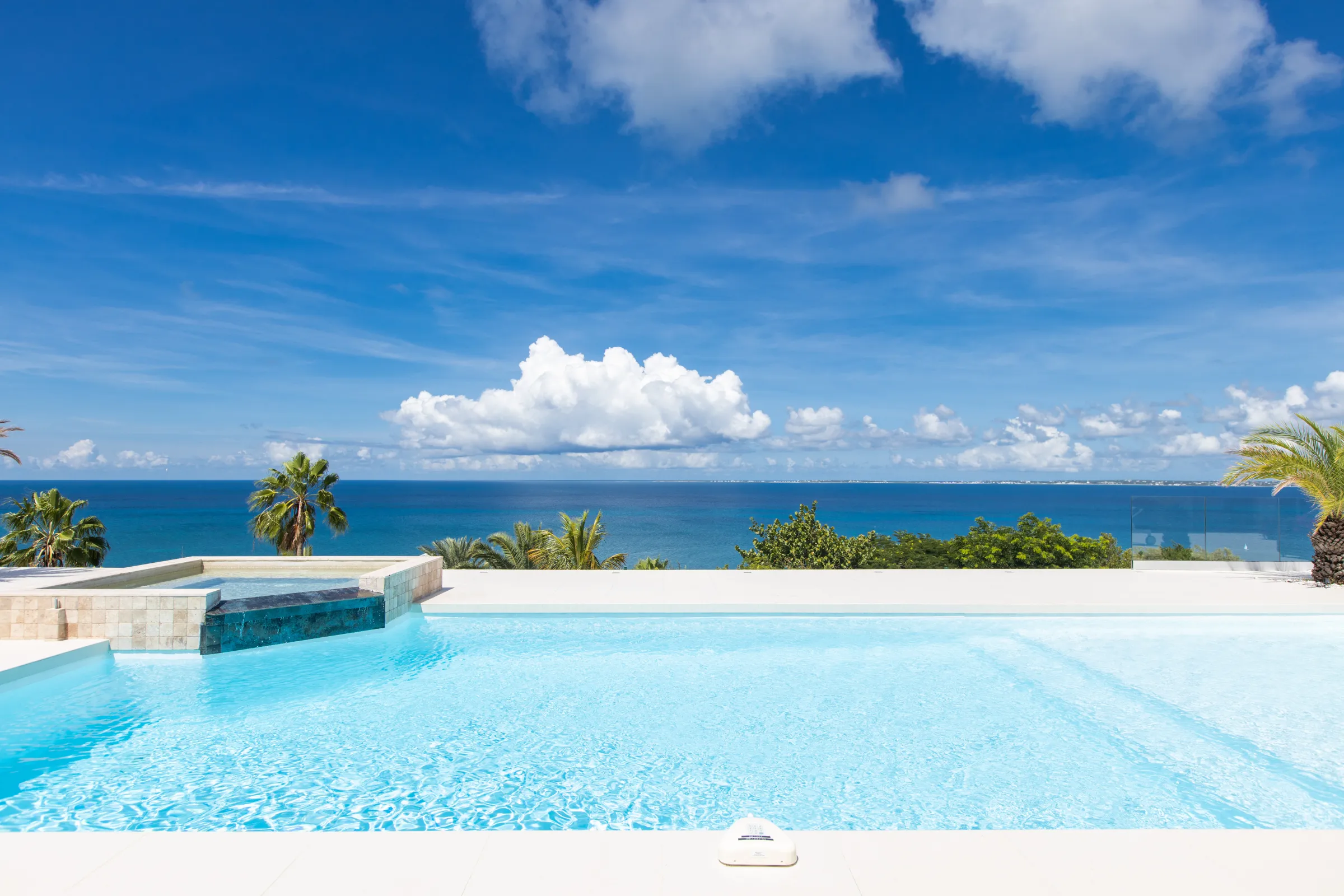 Villa Dreamin Blue - Gallery image 17 of luxury villa in Sint Maarten