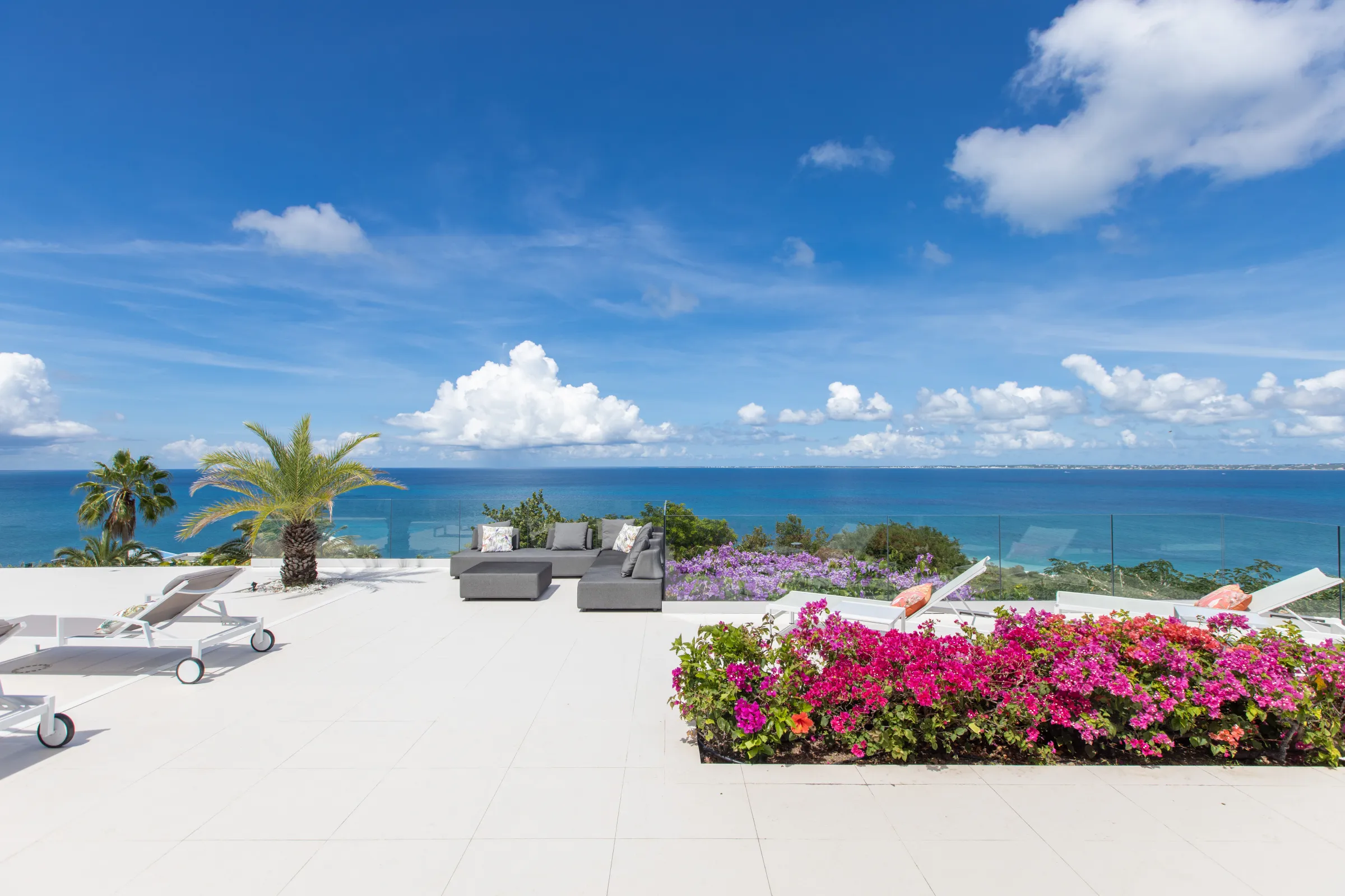 Villa Dreamin Blue - Gallery image 29 of luxury villa in Sint Maarten