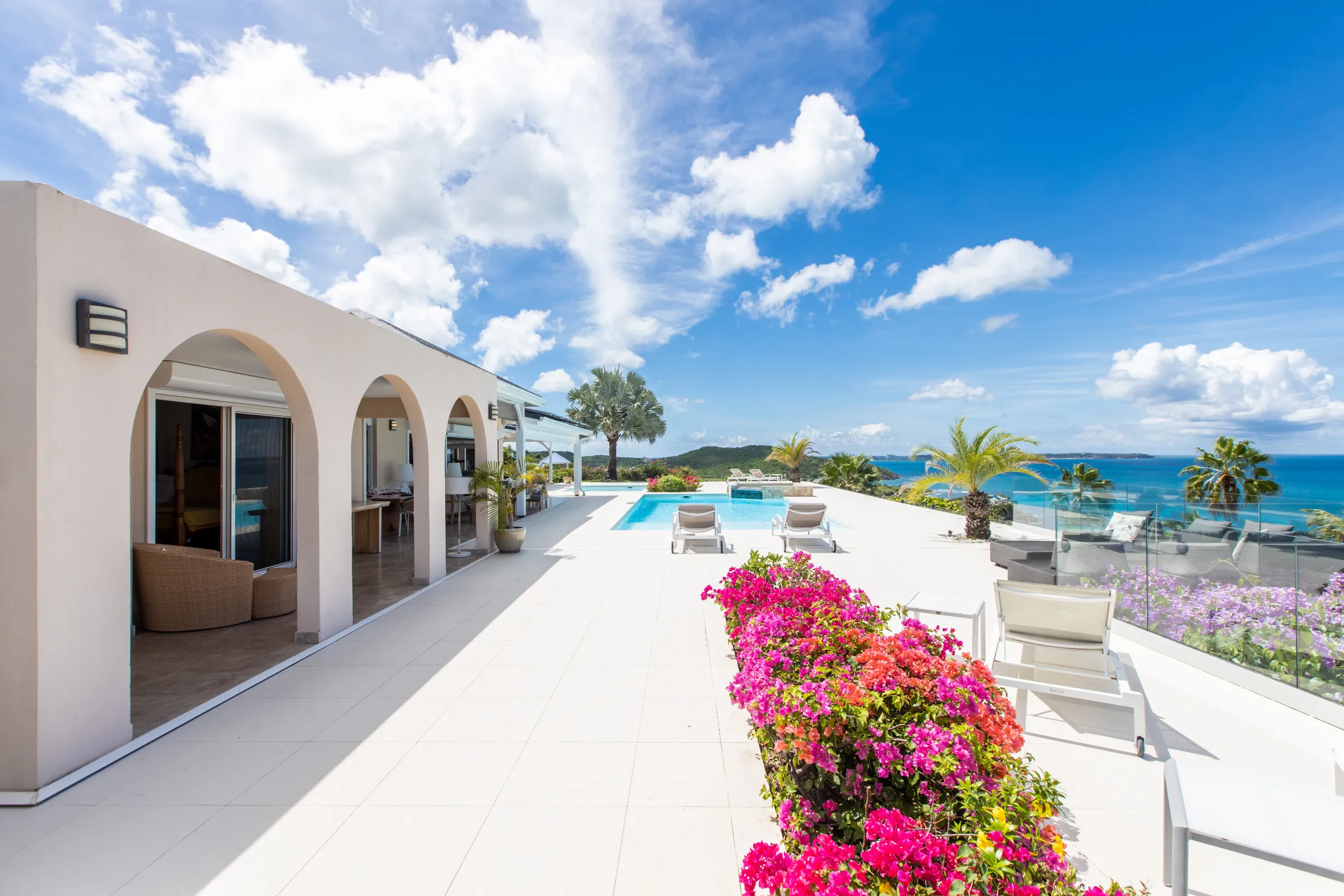 Villa Dreamin Blue - Gallery image 31 of luxury villa in Sint Maarten