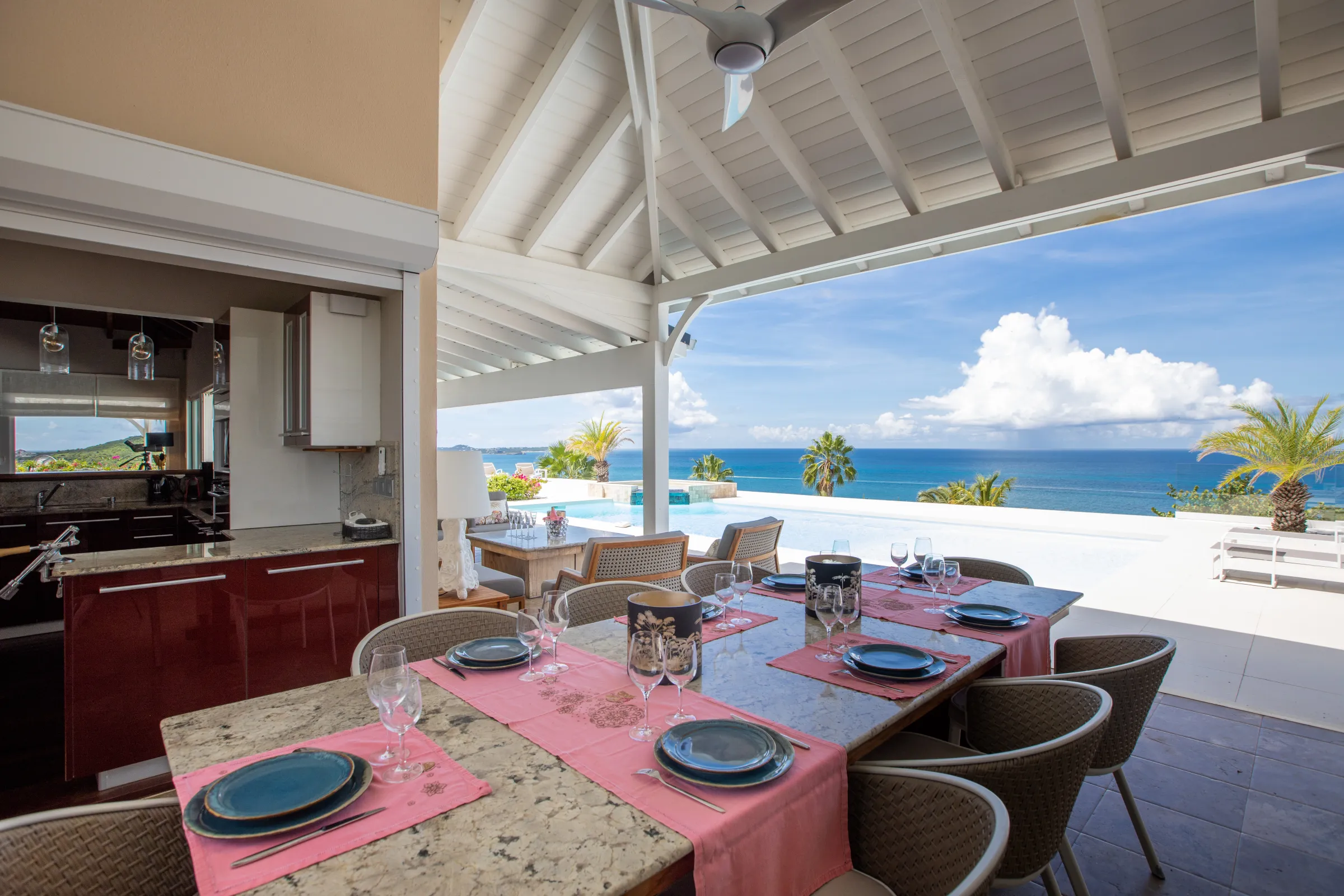 Villa Dreamin Blue - Gallery image 34 of luxury villa in Sint Maarten