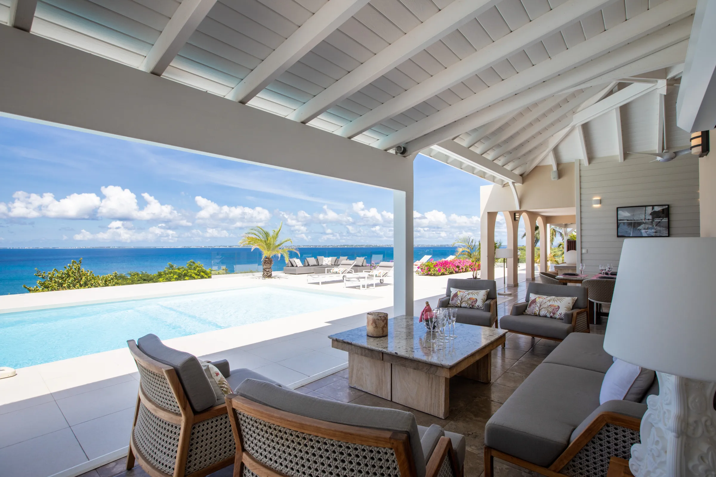 Villa Dreamin Blue - Gallery image 39 of luxury villa in Sint Maarten