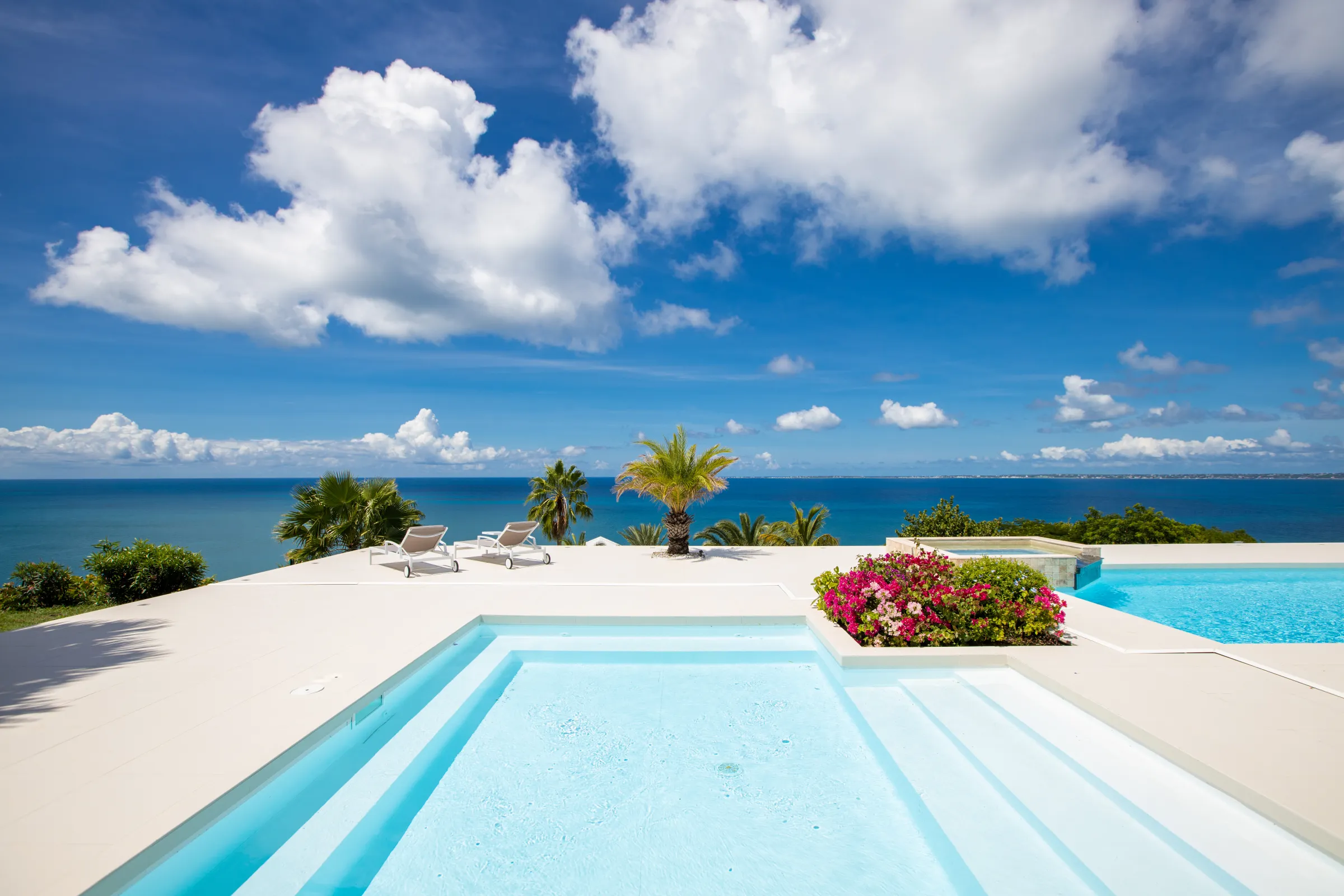 Villa Dreamin Blue - Gallery image 50 of luxury villa in Sint Maarten