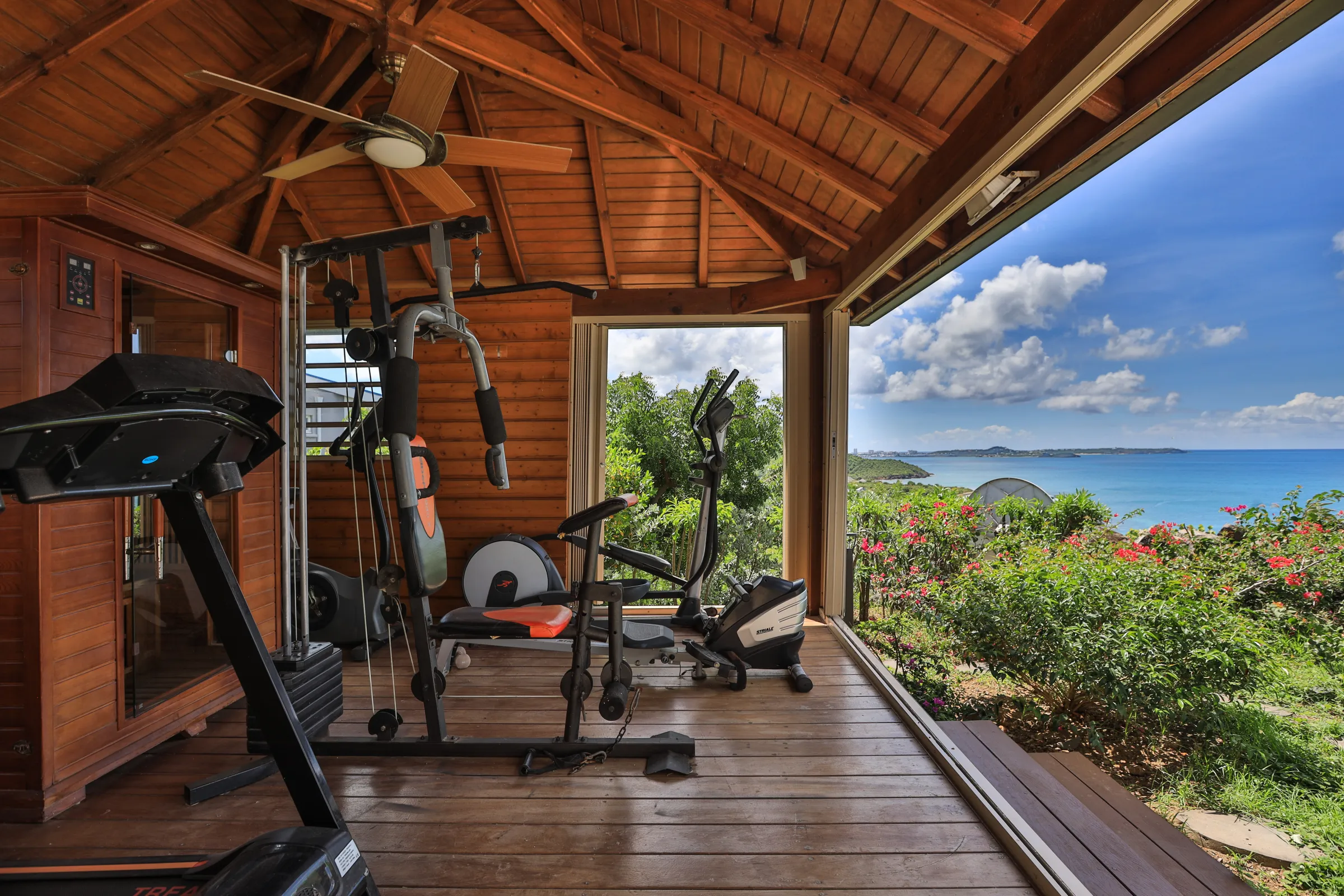 Villa Dreamin Blue - Gallery image 51 of luxury villa in Sint Maarten