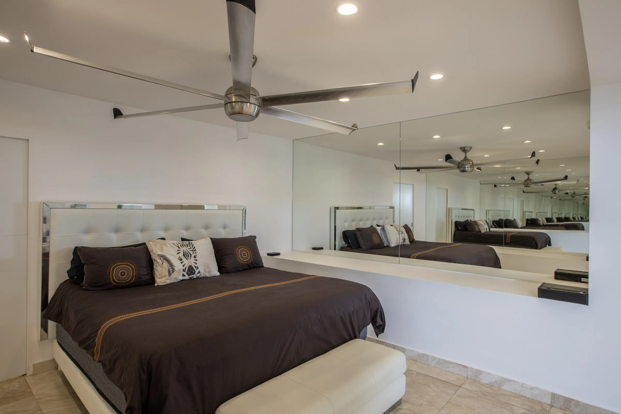 Villa El Grande Azure - Gallery image 19 of luxury villa in Sint Maarten