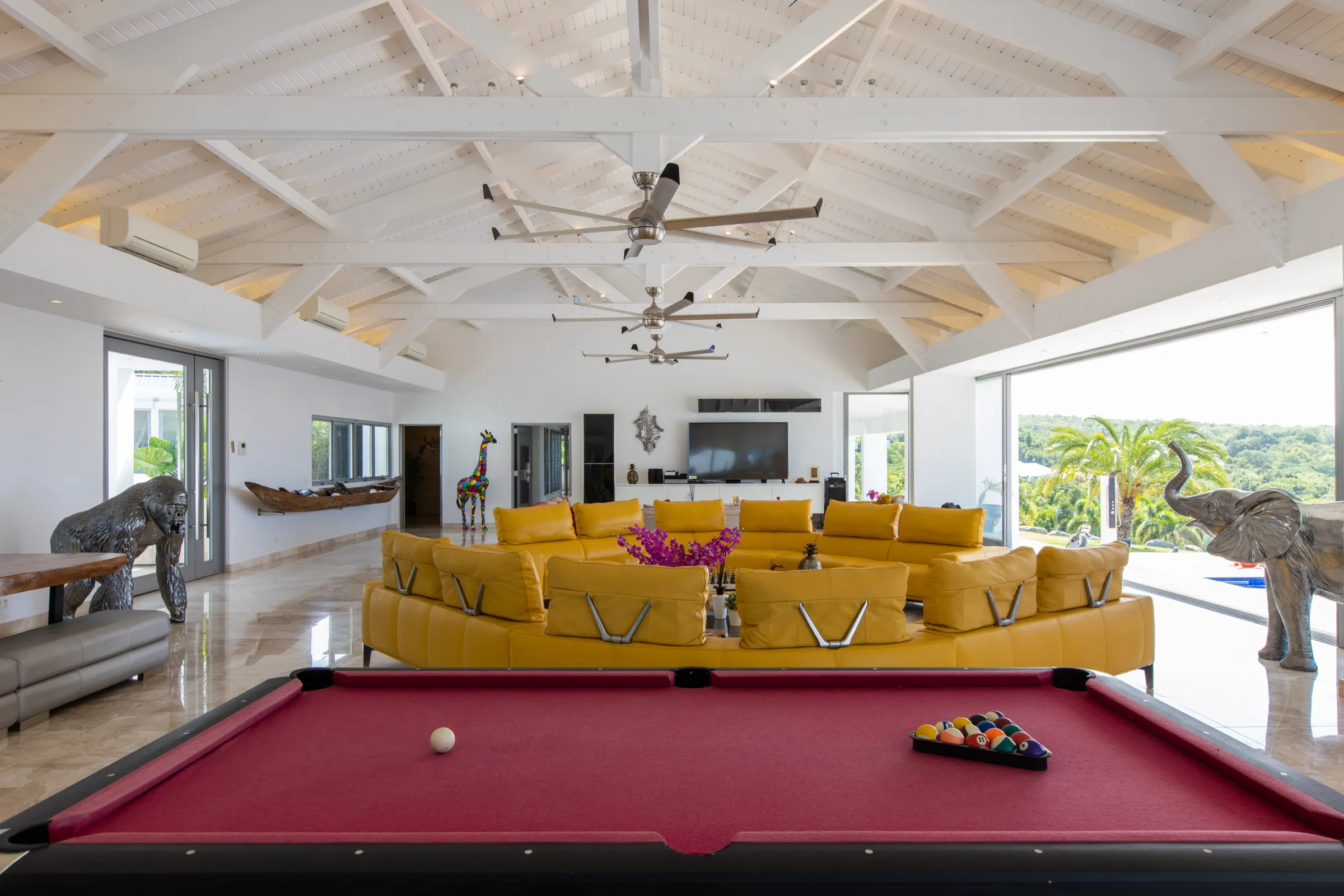 Villa El Grande Azure - Gallery image 24 of luxury villa in Sint Maarten