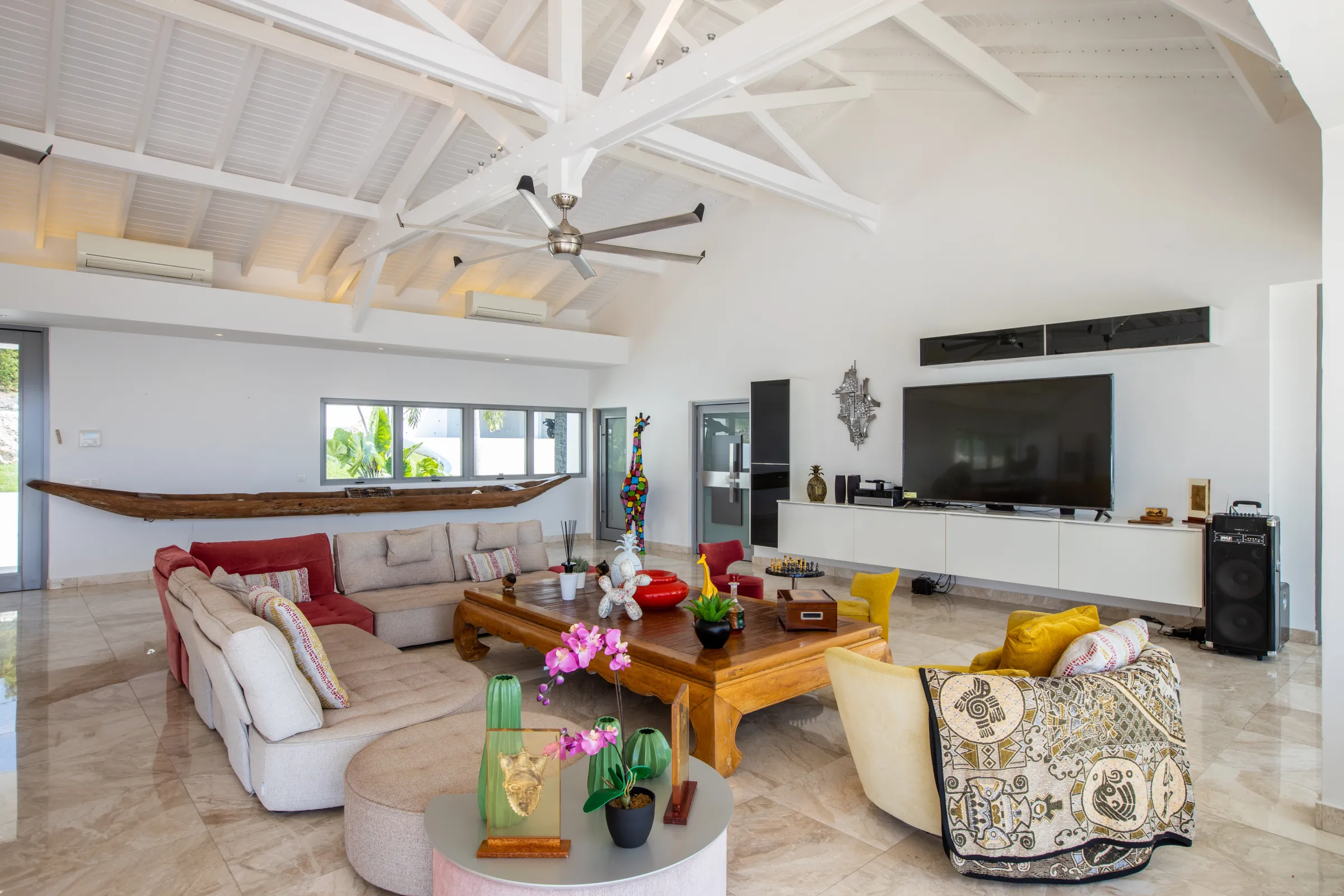 Villa El Grande Azure - Gallery image 34 of luxury villa in Sint Maarten