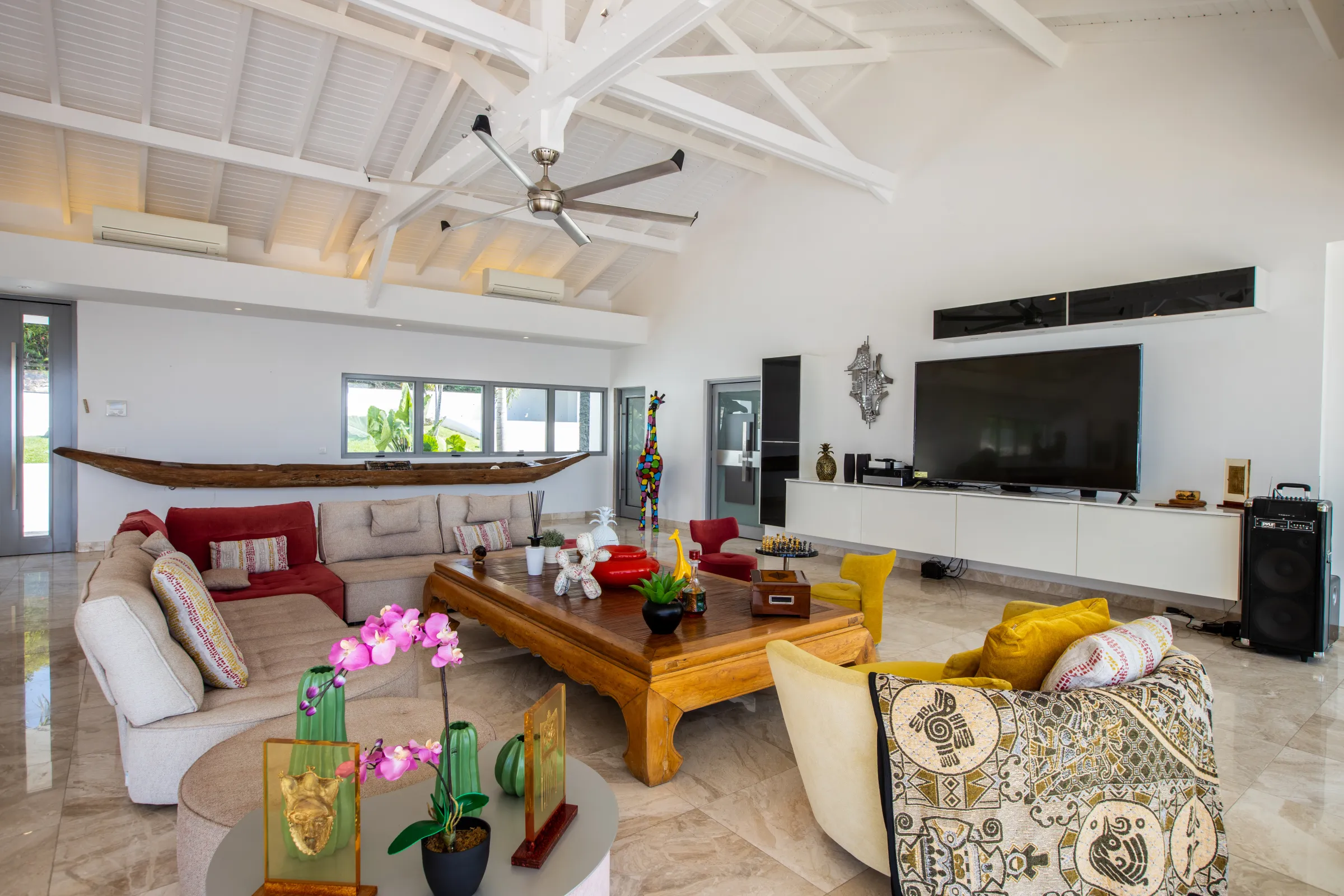 Villa El Grande Azure - Gallery image 38 of luxury villa in Sint Maarten