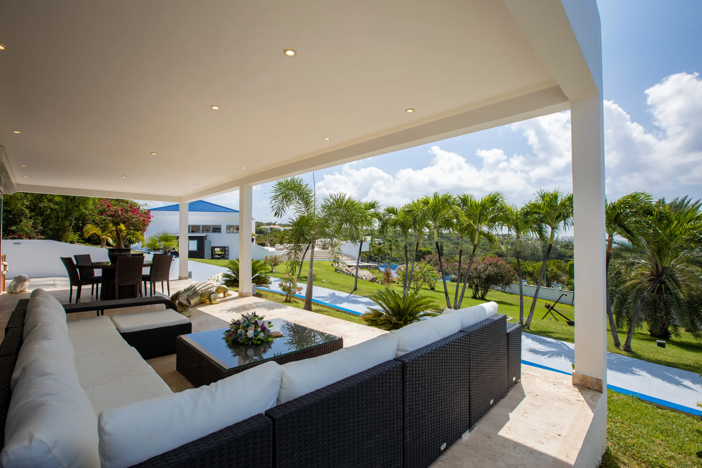 Villa El Grande Azure - Gallery image 50 of luxury villa in Sint Maarten