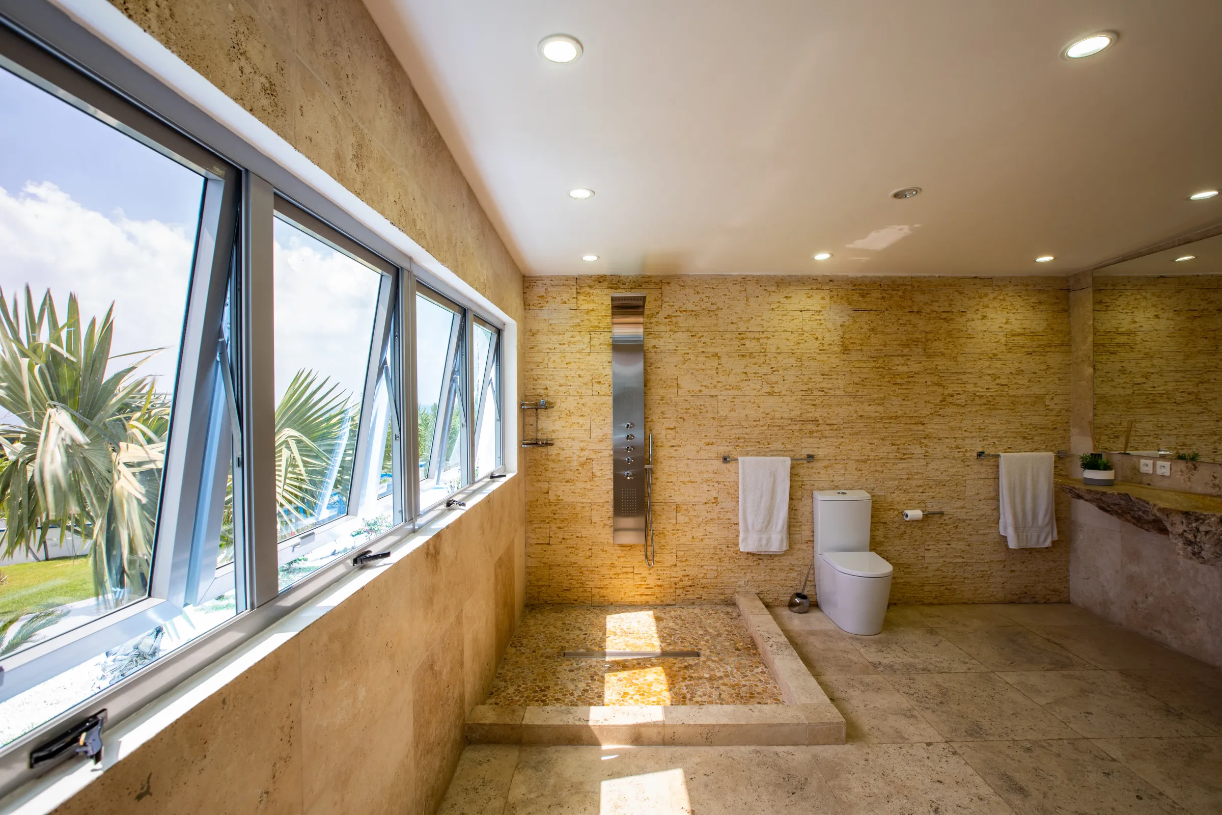 Villa El Grande Azure - Gallery image 56 of luxury villa in Sint Maarten