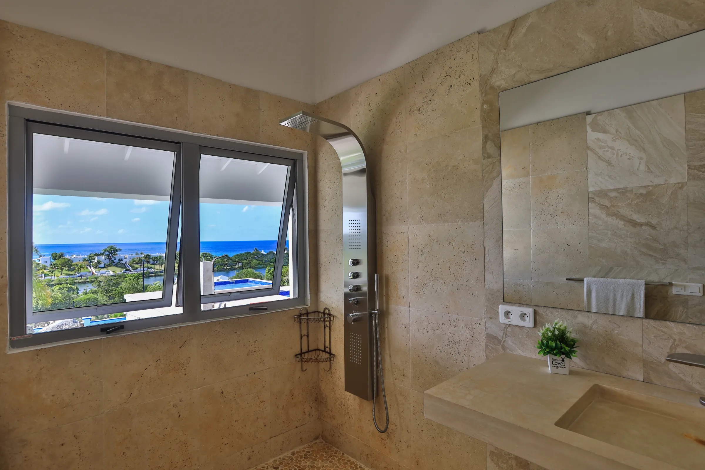 Villa El Grande Azure - Gallery image 97 of luxury villa in Sint Maarten