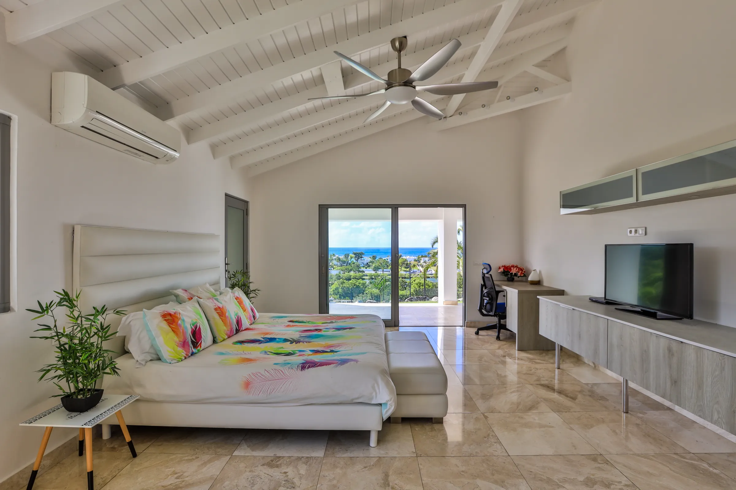 Villa El Grande Azure - Gallery image 100 of luxury villa in Sint Maarten