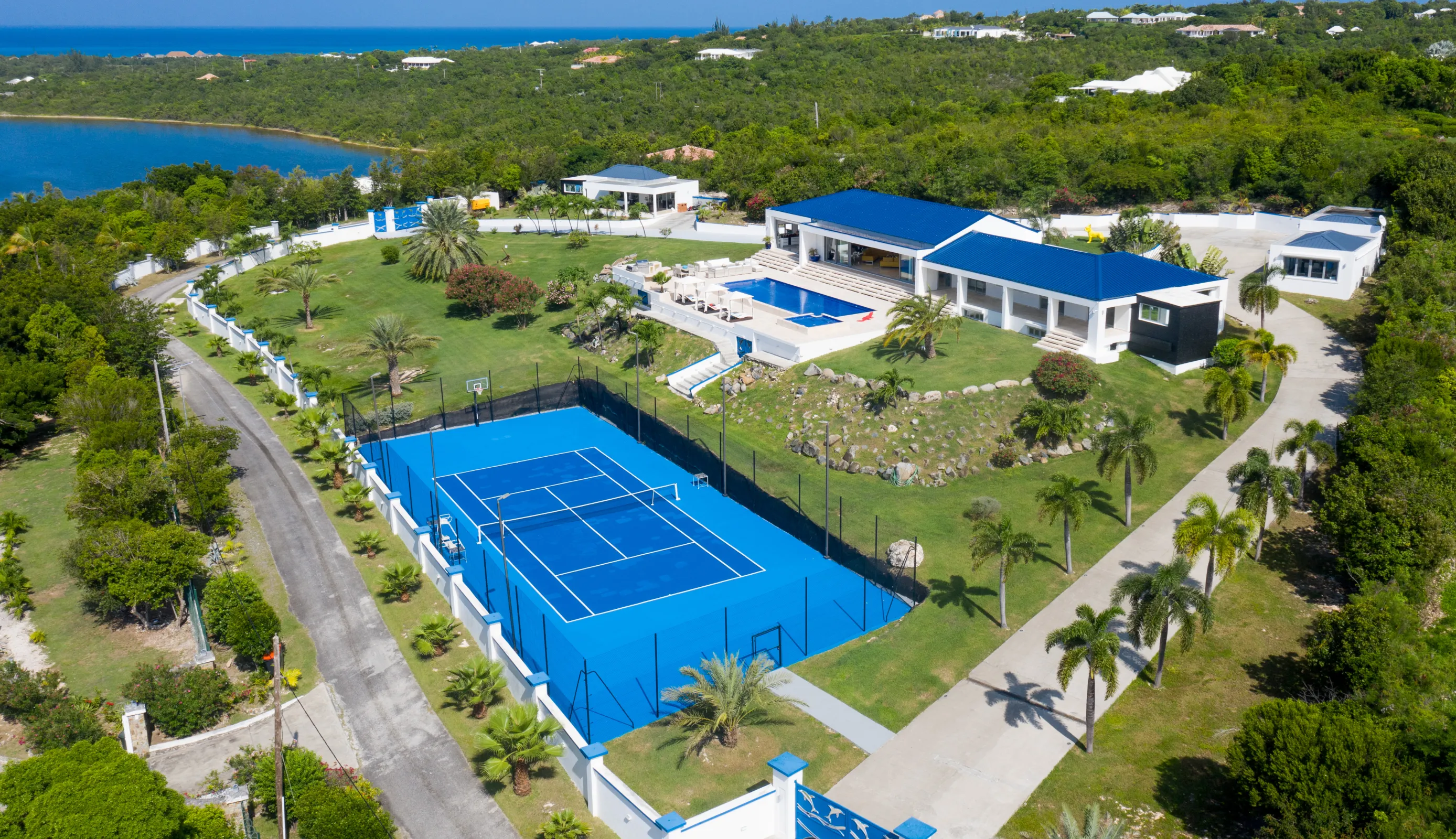 Villa El Grande Azure - Gallery image 129 of luxury villa in Sint Maarten
