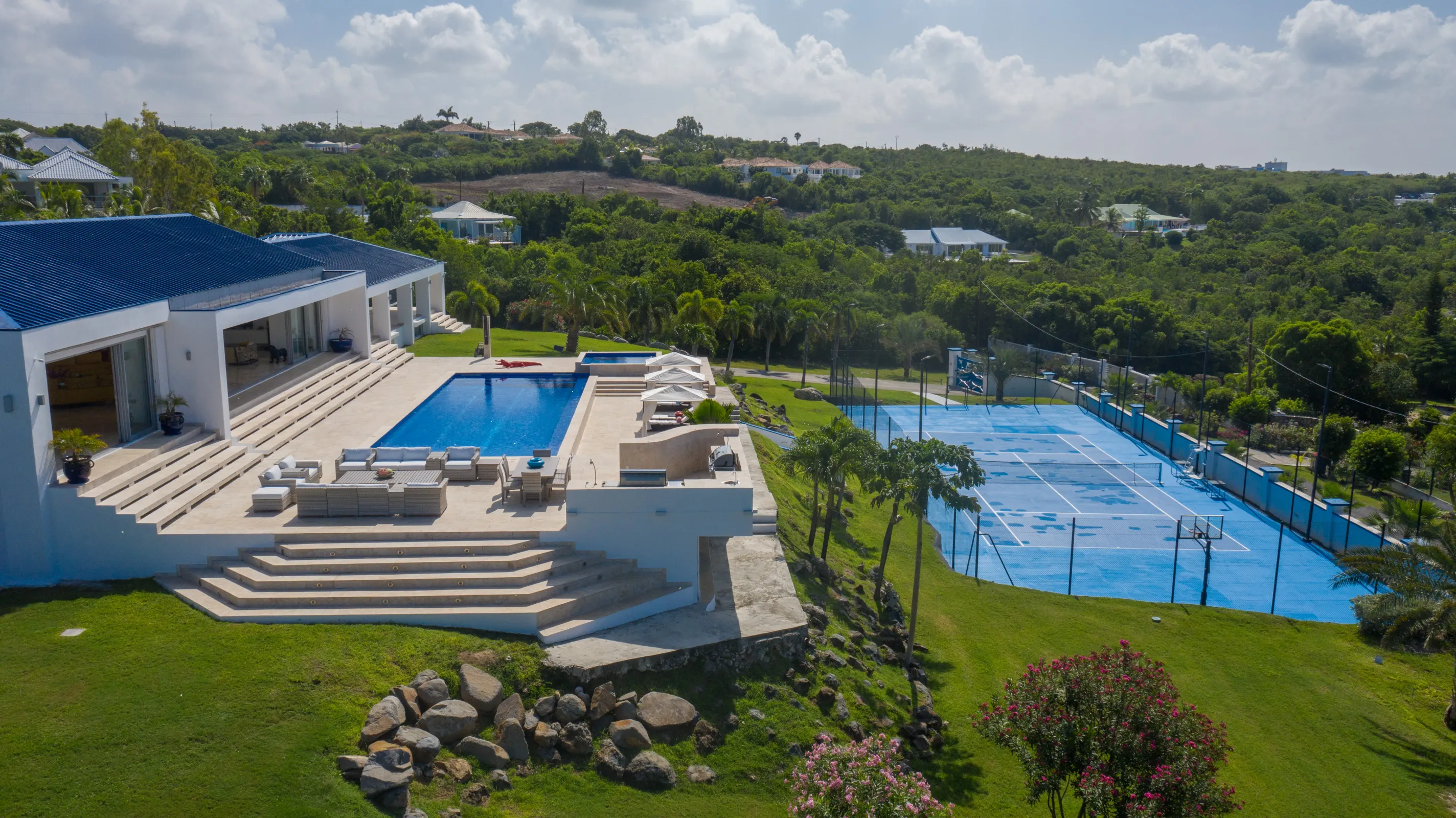 Villa El Grande Azure - Gallery image 133 of luxury villa in Sint Maarten
