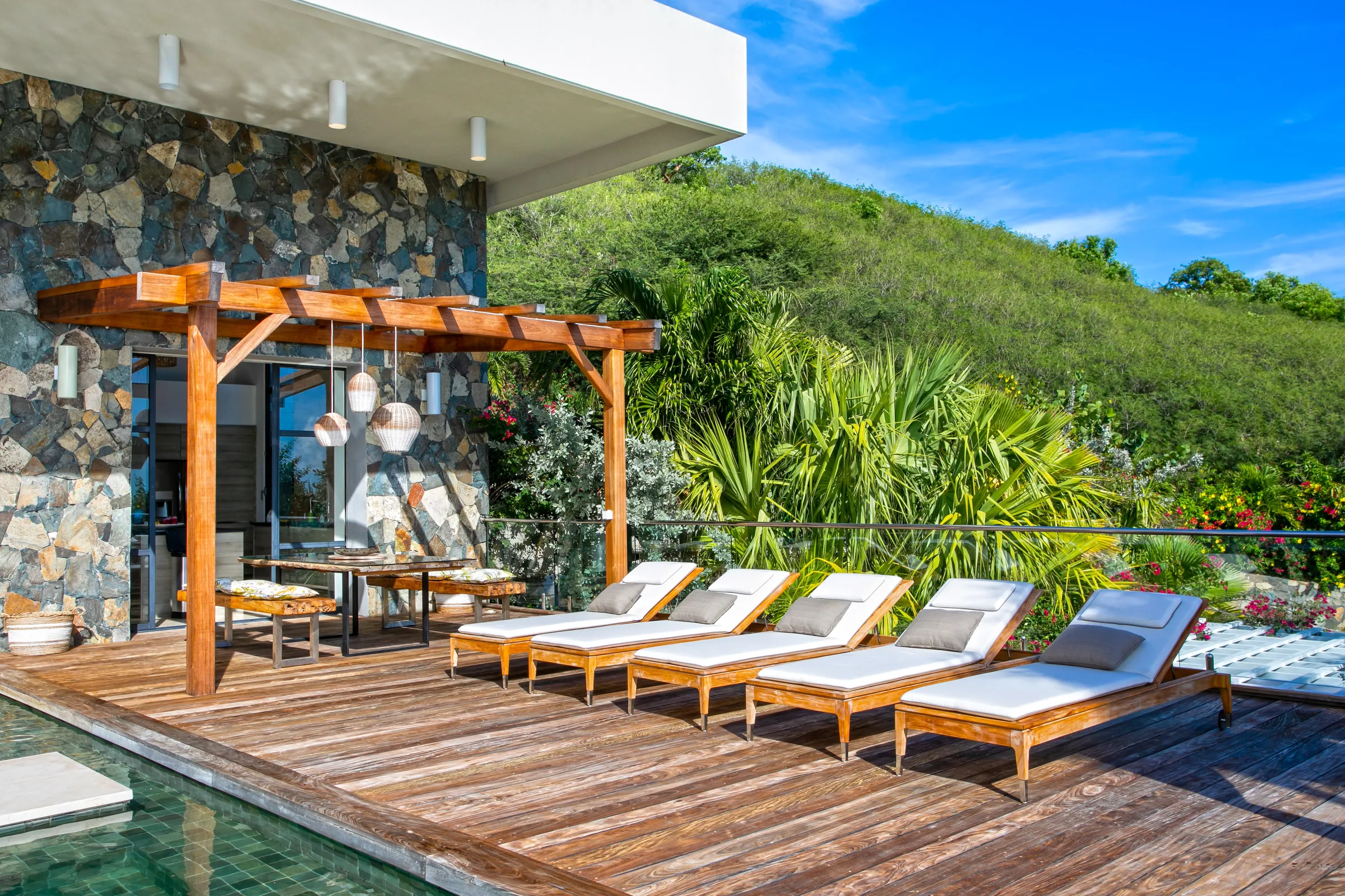 Villa Emeraude - Gallery image 5 of luxury villa in Sint Maarten