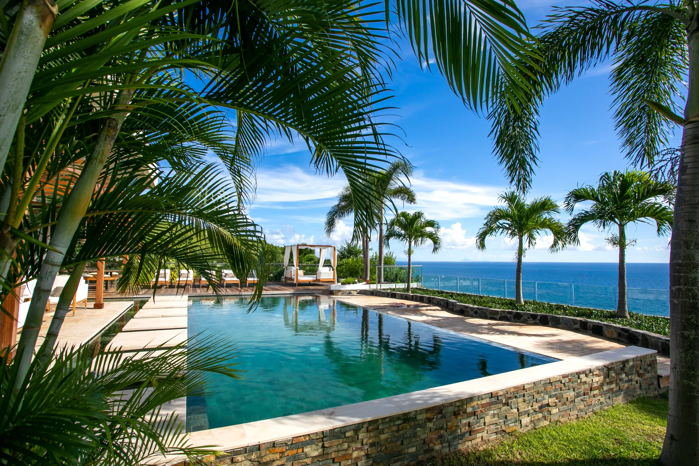 Villa Emeraude - Gallery image 11 of luxury villa in Sint Maarten