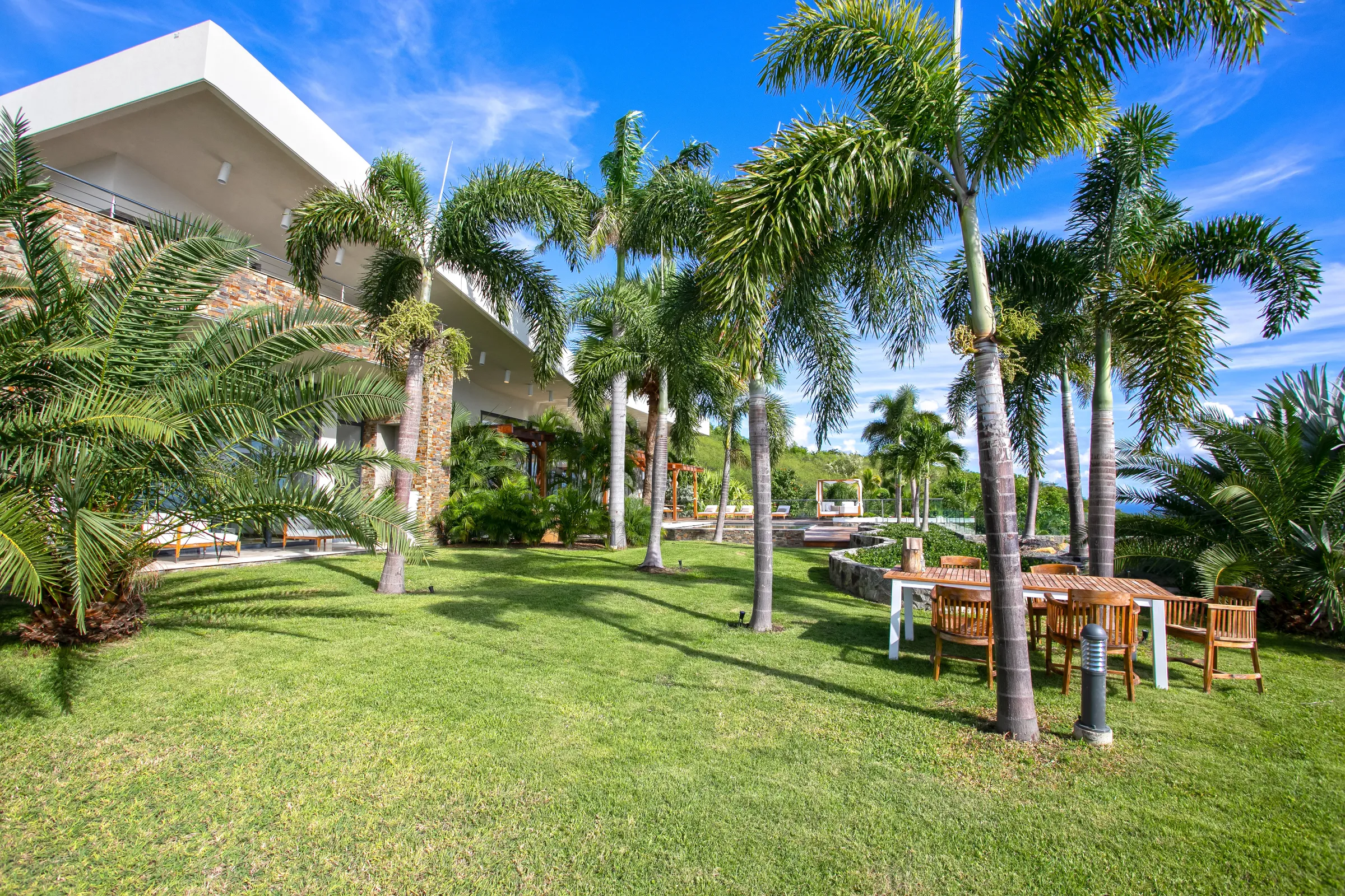 Villa Emeraude - Gallery image 16 of luxury villa in Sint Maarten