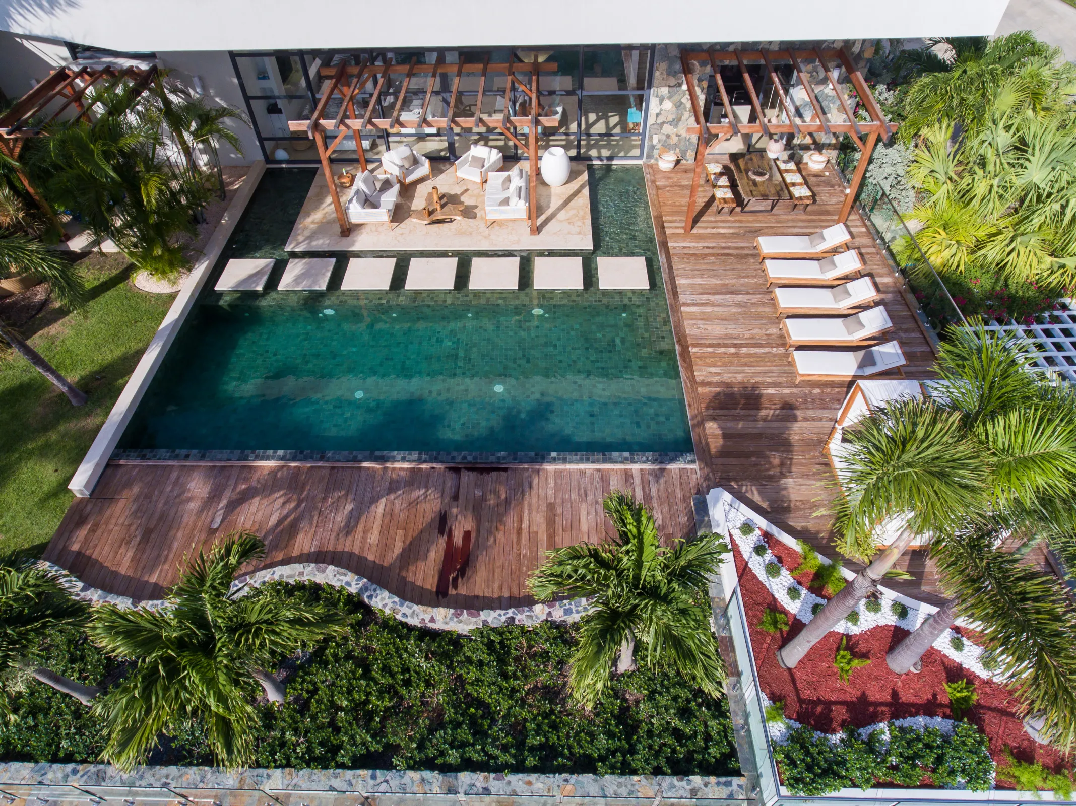 Villa Emeraude - Gallery image 65 of luxury villa in Sint Maarten