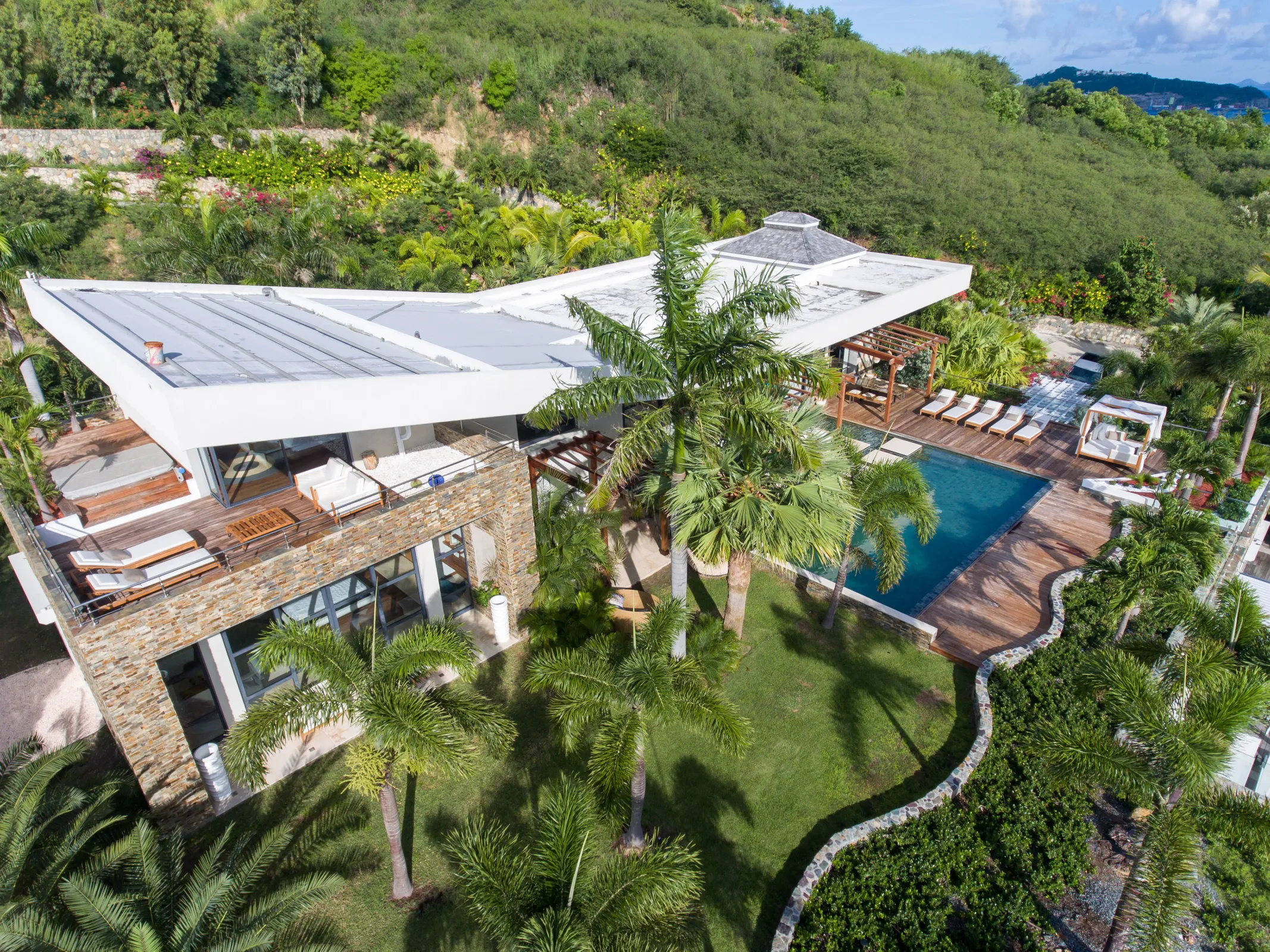 Villa Emeraude - Gallery image 70 of luxury villa in Sint Maarten