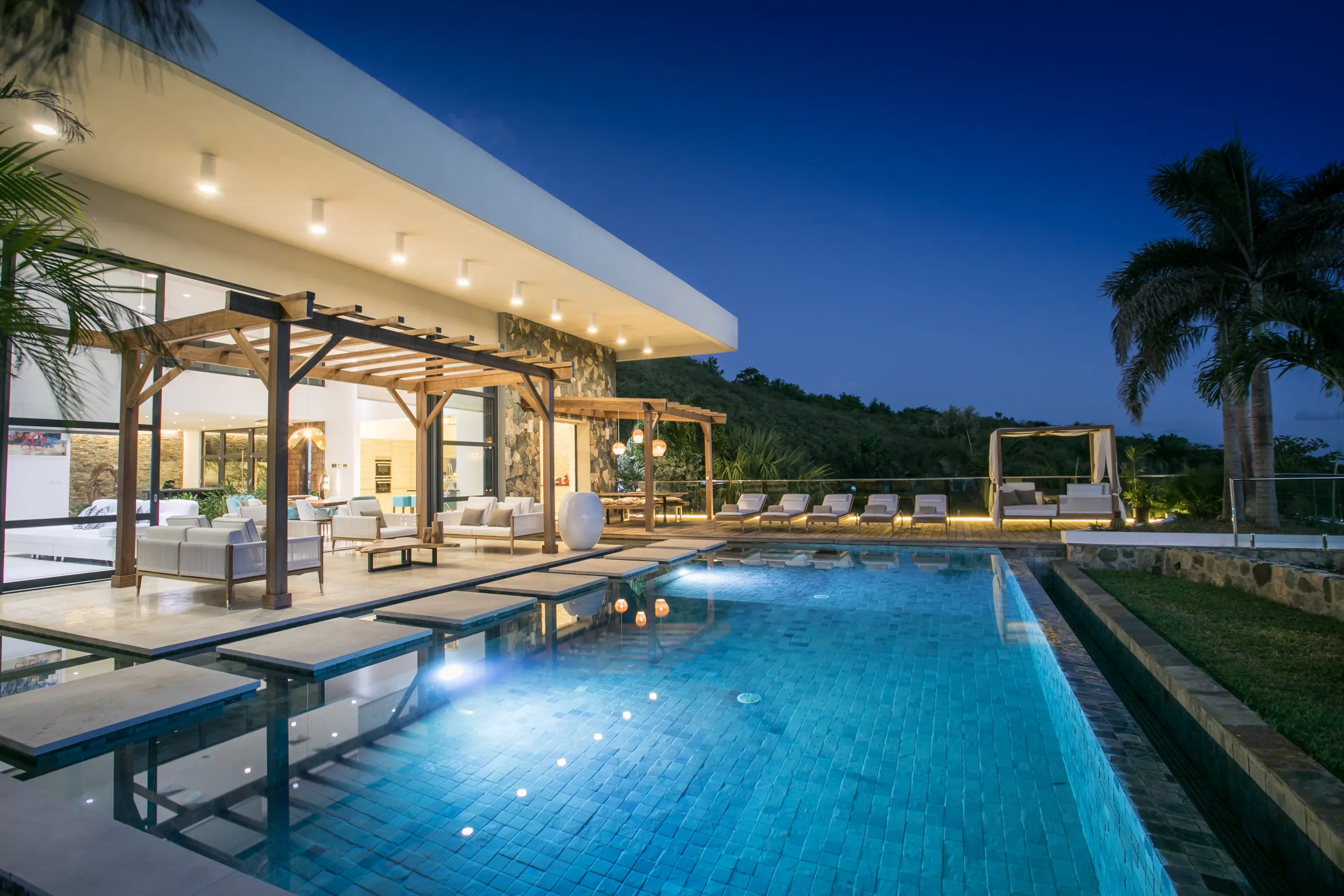Villa Emeraude - Gallery image 224 of luxury villa in Sint Maarten